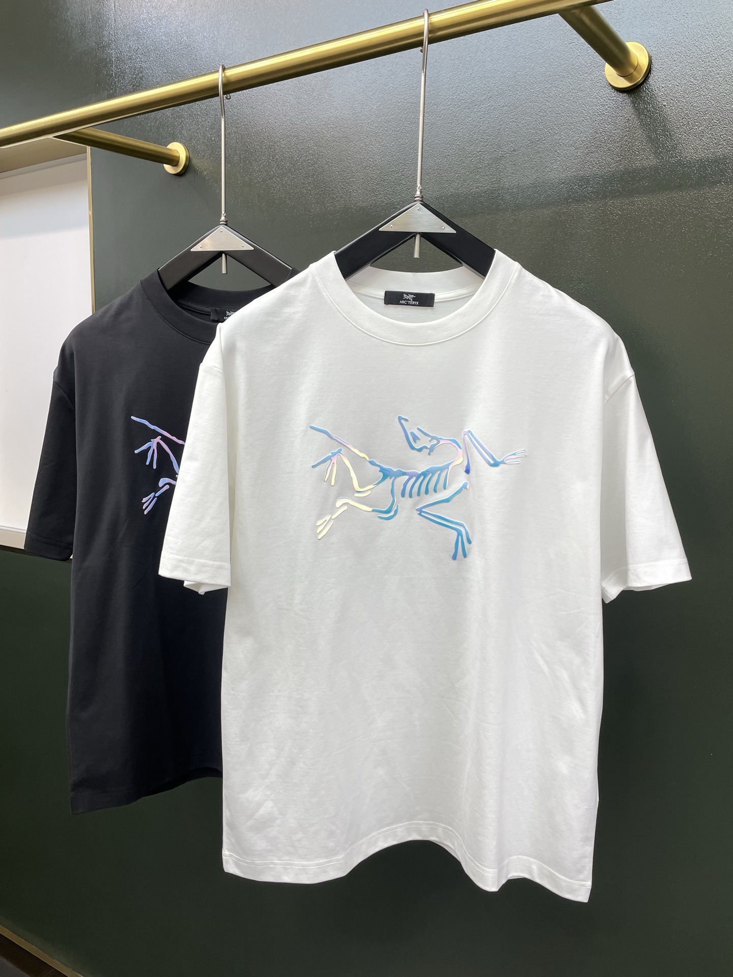 Arc’teryx始祖鸟💥砸锅卖铁都要上的新款新款原单男士休闲短袖 高端定制 高端版本 时尚百搭爆款⚠️⚠️✨✨进口面料