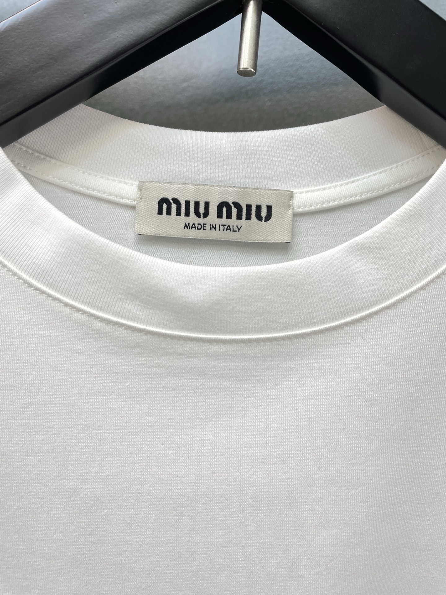 Miumiu谬谬💥砸锅卖铁都要上的新款新款原单男士休闲短袖 高端定制 高端版本 时尚百搭爆款⚠️⚠️✨✨进口面料 手感超