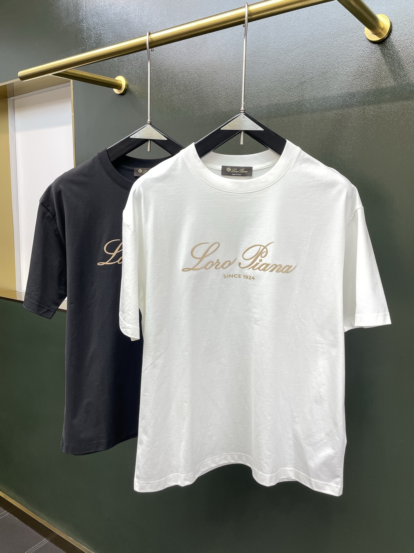 Loro piana-Loro Piana诺悠翩雅💥砸锅卖铁都要上的新款新款原单男士休闲短袖 高端定制 高端版本 时尚百