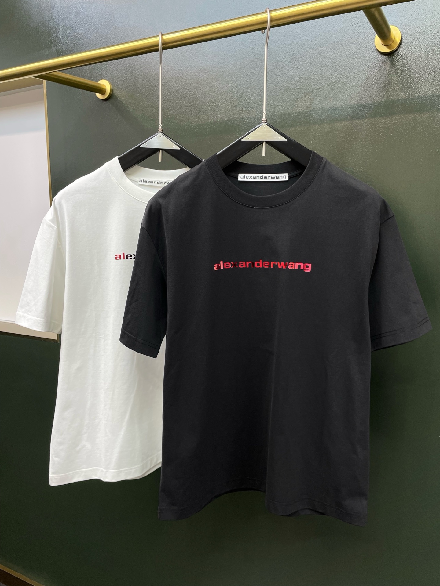 Alexanderwang亚历山大王💥砸锅卖铁都要上的新款新款原单男士休闲短袖 高端定制 高端版本 时尚百搭爆款⚠️⚠️