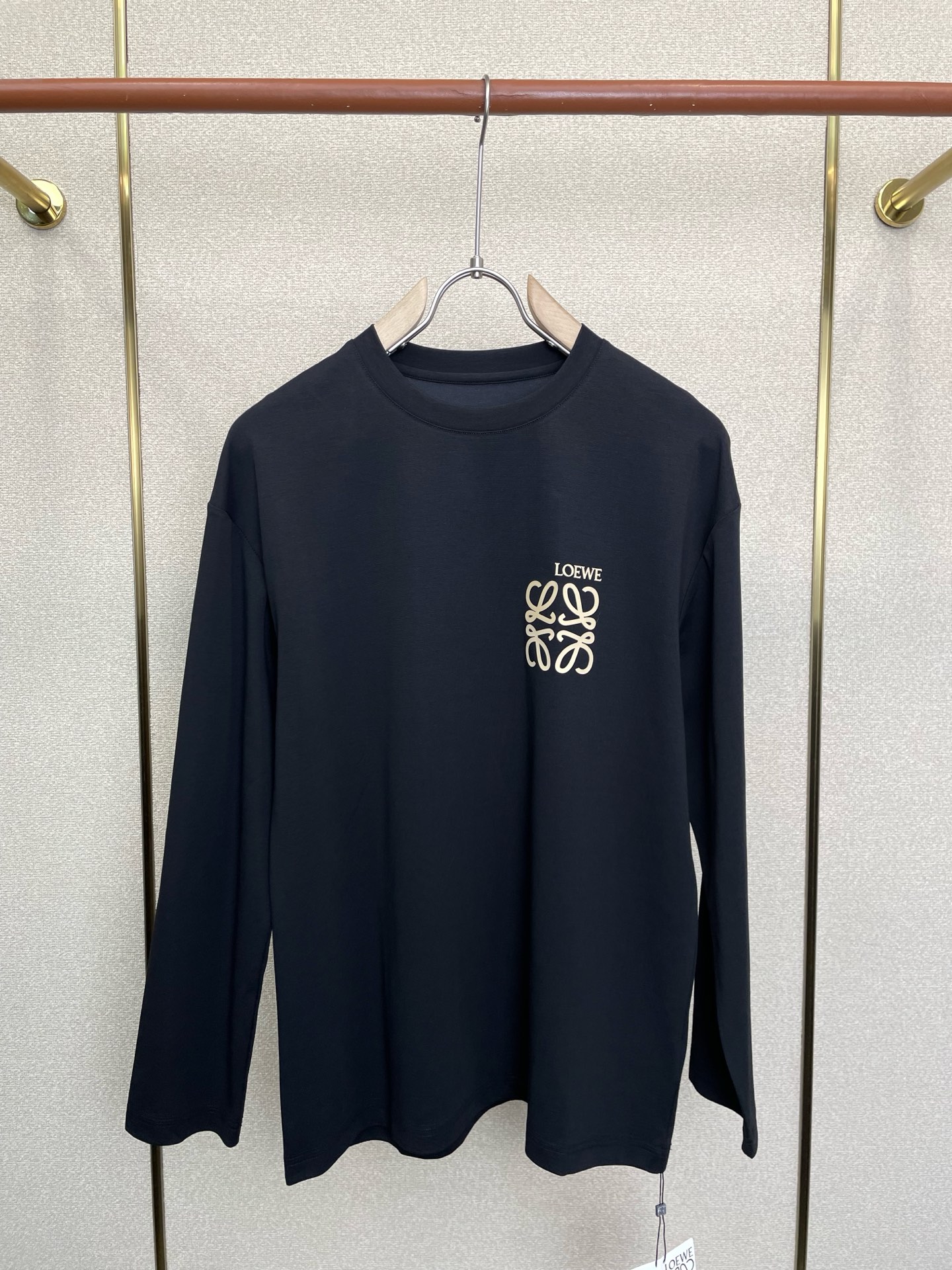 LOEWE罗意威💥砸锅卖铁都要上的新款新款原单男士休闲长袖 高端定制 高版本 时尚百搭爆款⚠️⚠️✨✨进口面料 手感超柔