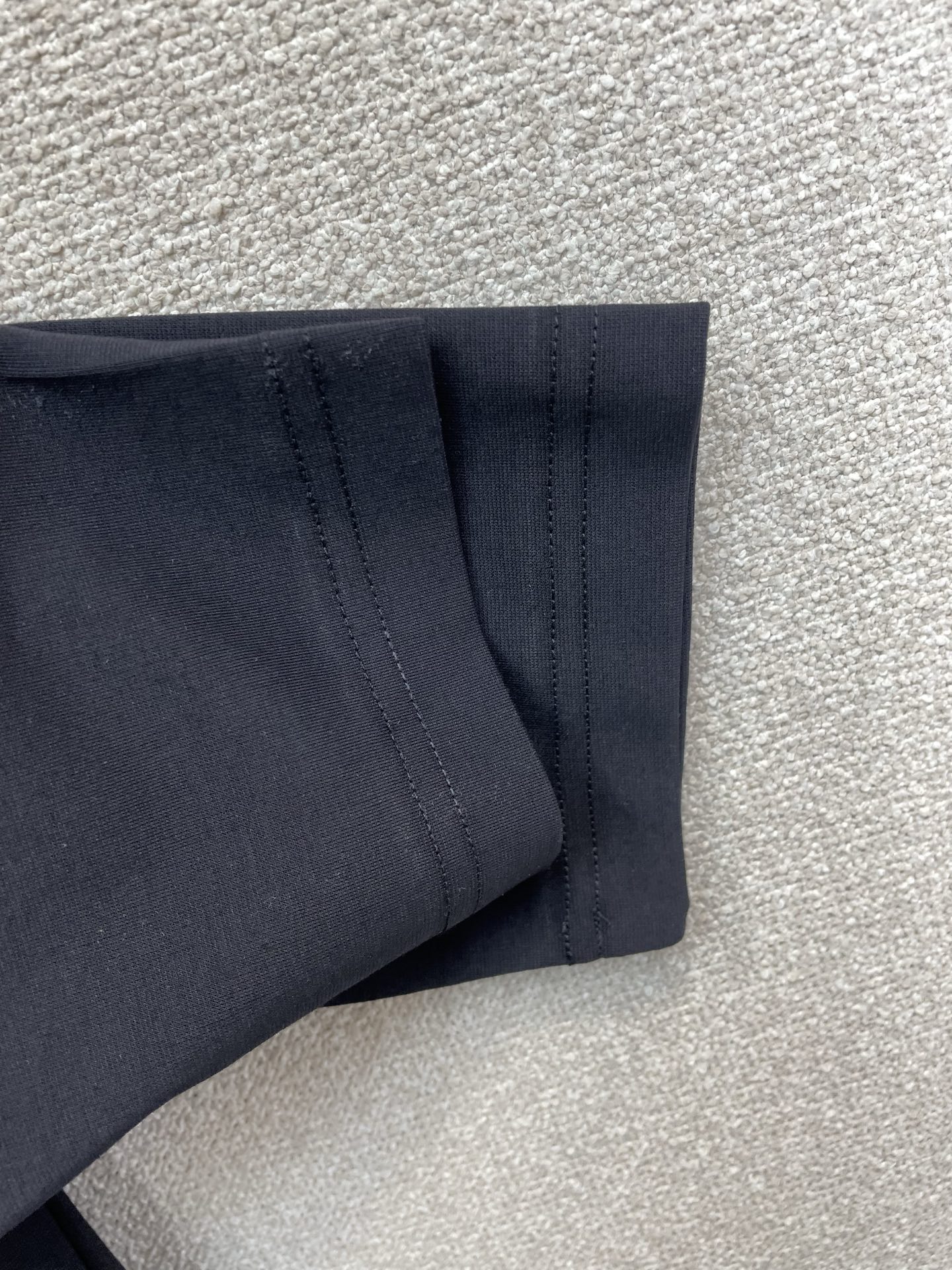 LOEWE罗意威💥砸锅卖铁都要上的新款新款原单男士休闲长袖 高端定制 高版本 时尚百搭爆款⚠️⚠️✨✨进口面料 手感超柔