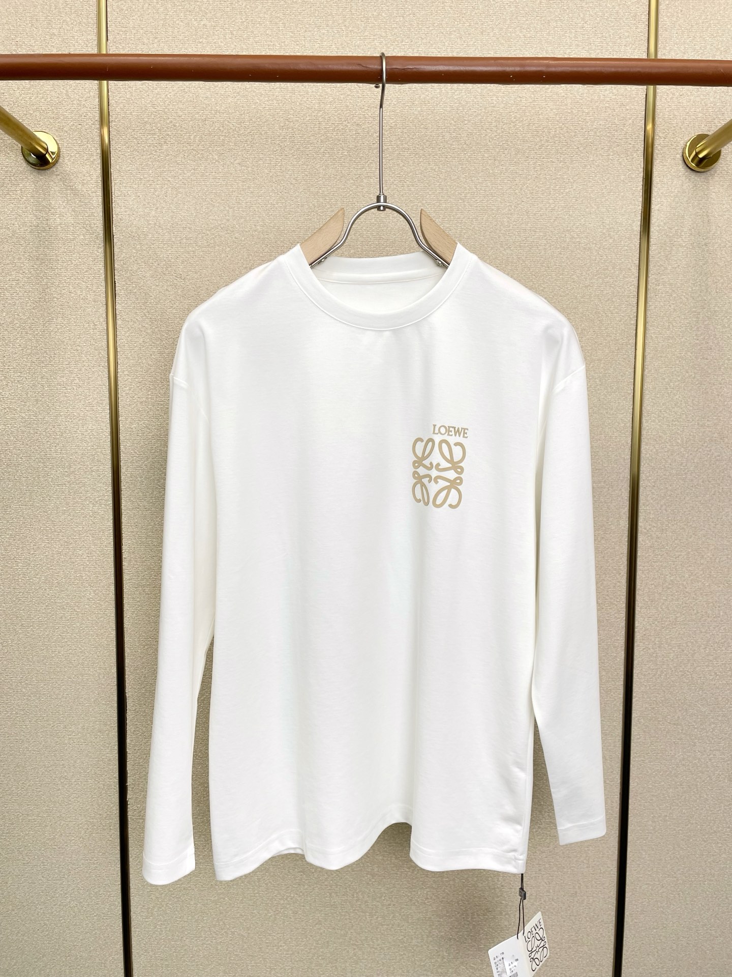 LOEWE罗意威💥砸锅卖铁都要上的新款新款原单男士休闲长袖 高端定制 高版本 时尚百搭爆款⚠️⚠️✨✨进口面料 手感超柔