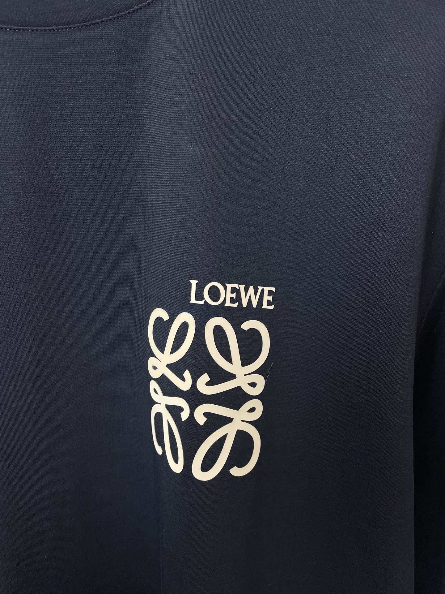 LOEWE罗意威💥砸锅卖铁都要上的新款新款原单男士休闲长袖 高端定制 高版本 时尚百搭爆款⚠️⚠️✨✨进口面料 手感超柔