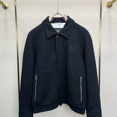Loro piana-Loro Piana诺悠翩雅💥砸锅卖铁都要上的新款新款原单男士休闲翻领夹克外套 高端定制 高端版本 Loro piana-Loro Piana诺悠翩雅💥砸锅卖铁都要上的新款新款原单男士休闲翻领夹克外套 高端定制 高端版本