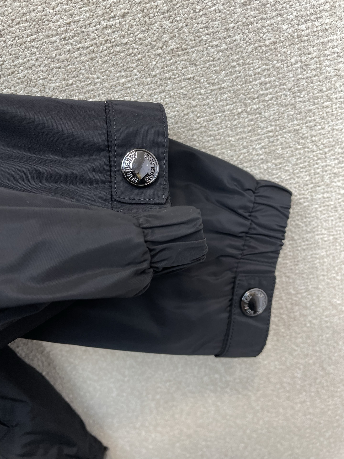 Burberry巴宝莉💥砸锅卖铁都要上的新款新款原单男士休闲夹克外套 高端定制 高端版本 时尚百搭爆款⚠️⚠️✨✨进口面 Burberry巴宝莉💥砸锅卖铁都要上的新款新款原单男士休闲夹克外套 高端定制 高端版本 时尚百搭爆款⚠️⚠️✨✨进口面