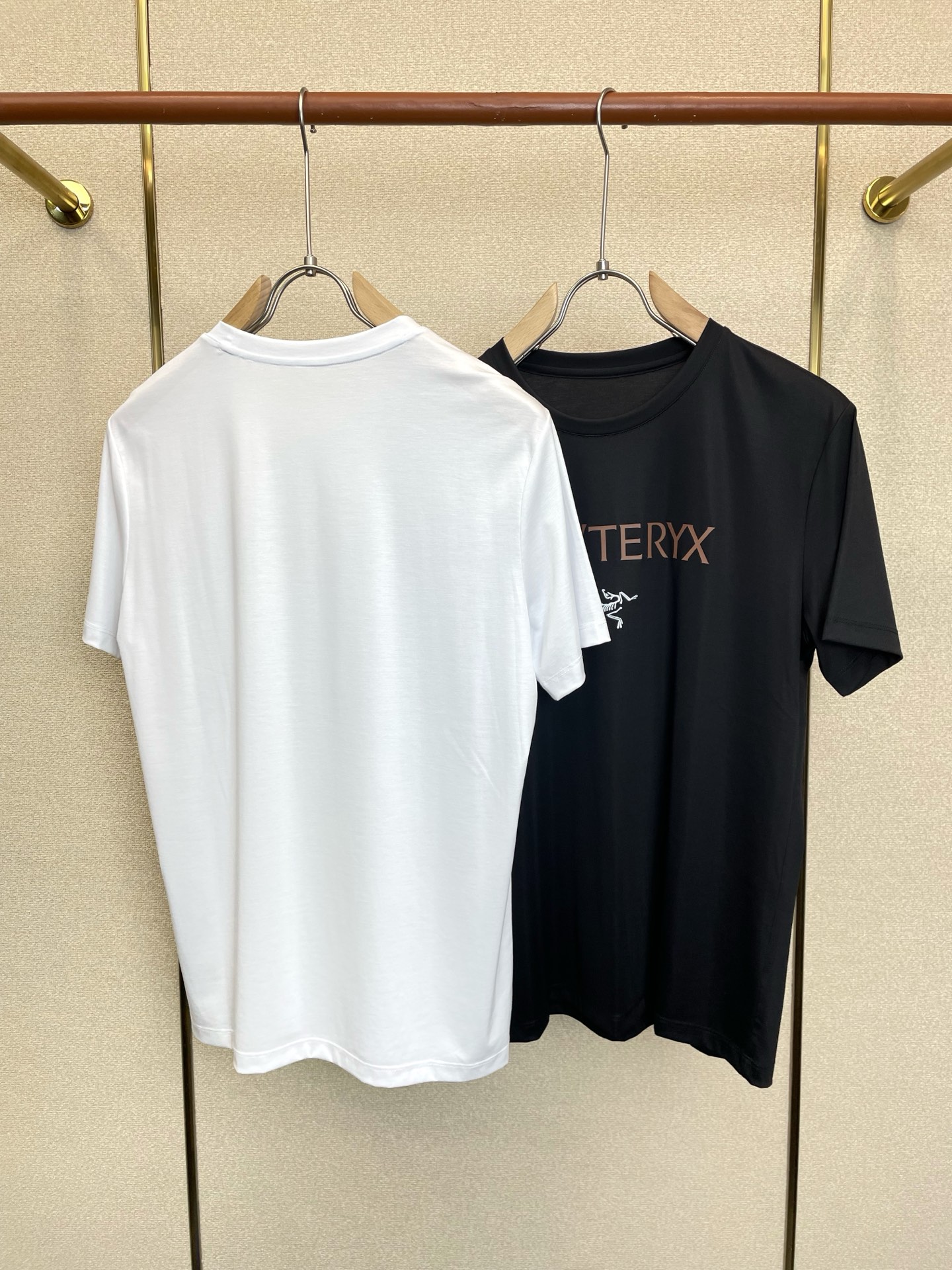 Arc’teryx始祖鸟💥砸锅卖铁都要上的新款新款原单男士休闲短袖 高端定制 高端版本 时尚百搭爆款⚠️⚠️✨✨进口面料