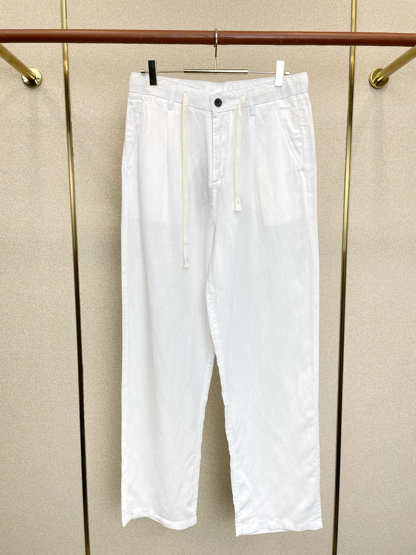 /套。Ralph Lauren拉夫劳伦💥砸锅卖铁都要上的新款新款专柜同款亚麻套装,高级感满满!细节精致高档,做工无可挑剔 /套。Ralph Lauren拉夫劳伦💥砸锅卖铁都要上的新款新款专柜同款亚麻套装,高级感满满!细节精致高档,做工无可挑剔