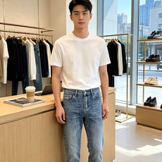 Louis Vuitton路易威登💥砸锅卖铁都要上的新款新款休闲牛仔裤👖高端版本 专柜定制面料 透气舒适度高,细节无可挑 Louis Vuitton路易威登💥砸锅卖铁都要上的新款新款休闲牛仔裤👖高端版本 专柜定制面料 透气舒适度高,细节无可挑