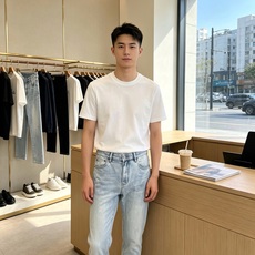 Alexanderwang亚历山大王💥砸锅卖铁都要上的新款新款休闲牛仔裤👖高端版本 专柜定制面料 透气舒适度高,细节无可 Alexanderwang亚历山大王💥砸锅卖铁都要上的新款新款休闲牛仔裤👖高端版本 专柜定制面料 透气舒适度高,细节无可