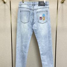 Alexanderwang亚历山大王💥砸锅卖铁都要上的新款新款休闲牛仔裤👖高端版本 专柜定制面料 透气舒适度高,细节无可 Alexanderwang亚历山大王💥砸锅卖铁都要上的新款新款休闲牛仔裤👖高端版本 专柜定制面料 透气舒适度高,细节无可