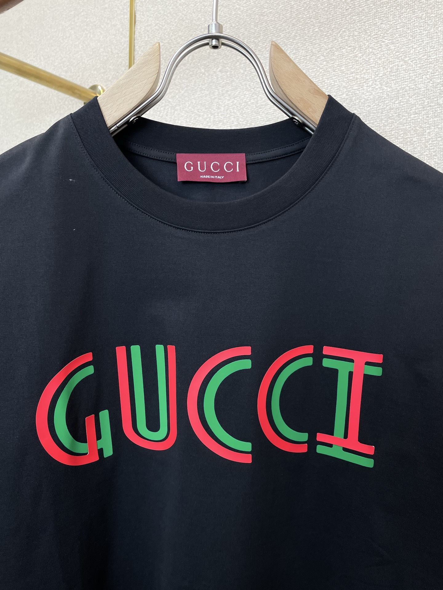 Gucci古驰💥砸锅卖铁都要上的新款新款原单男士休闲短袖 高端定制 高端版本 时尚百搭爆款⚠️⚠️✨✨进口面料 手感超柔