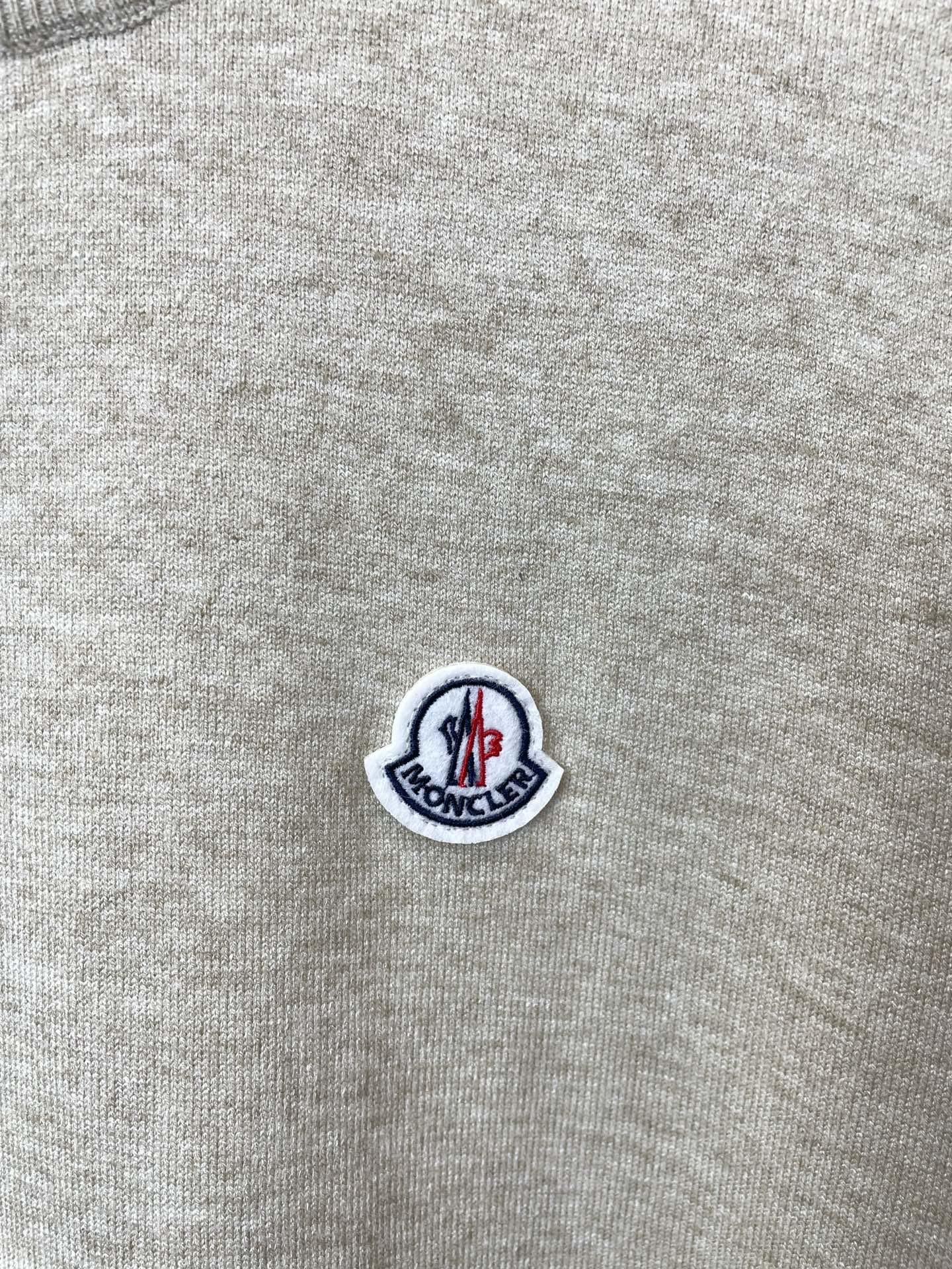 Moncler蒙口💥砸锅卖铁都要上的新款新款原单男士休闲针织短袖 高端定制 高端版本 时尚百搭爆款⚠️⚠️✨✨进口面料 