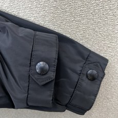 Moncler蒙口💥砸锅卖铁都要上的新款新款原单男士休闲连帽夹克 高端定制 高端版本 时尚百搭爆款⚠️⚠️✨✨进口面料 Moncler蒙口💥砸锅卖铁都要上的新款新款原单男士休闲连帽夹克 高端定制 高端版本 时尚百搭爆款⚠️⚠️✨✨进口面料
