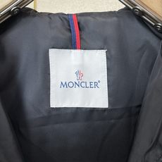 Moncler蒙口💥砸锅卖铁都要上的新款新款原单男士休闲连帽夹克 高端定制 高端版本 时尚百搭爆款⚠️⚠️✨✨进口面料 Moncler蒙口💥砸锅卖铁都要上的新款新款原单男士休闲连帽夹克 高端定制 高端版本 时尚百搭爆款⚠️⚠️✨✨进口面料
