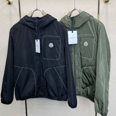 Moncler蒙口💥砸锅卖铁都要上的新款新款原单男士休闲连帽夹克 高端定制 高端版本 时尚百搭爆款⚠️⚠️✨✨进口面料 Moncler蒙口💥砸锅卖铁都要上的新款新款原单男士休闲连帽夹克 高端定制 高端版本 时尚百搭爆款⚠️⚠️✨✨进口面料