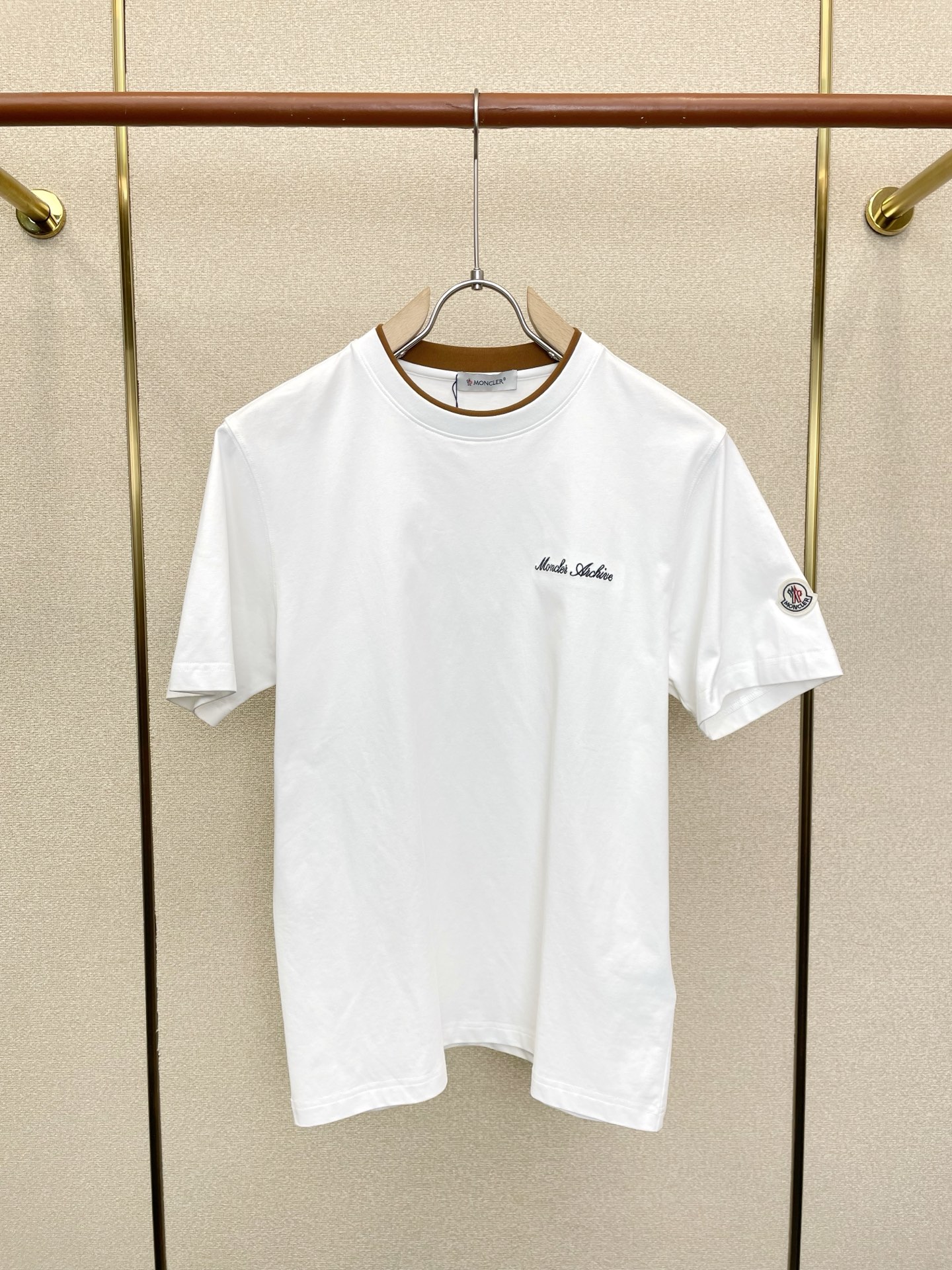 Moncler蒙口💥砸锅卖铁都要上的新款新款原单男士休闲短袖 高端定制 高端版本 时尚百搭爆款⚠️⚠️✨✨进口面料 手感