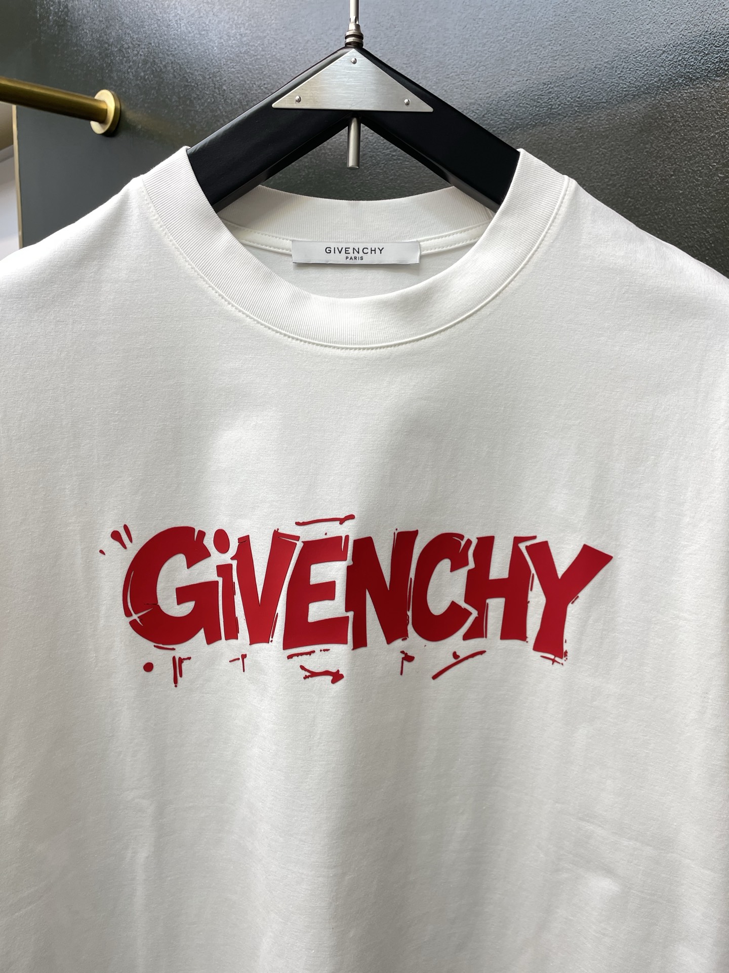 Givenchy纪梵希💥砸锅卖铁都要上的新款新款原单男士休闲短袖 高端定制 高端版本 时尚百搭爆款⚠️⚠️✨✨进口面料 
