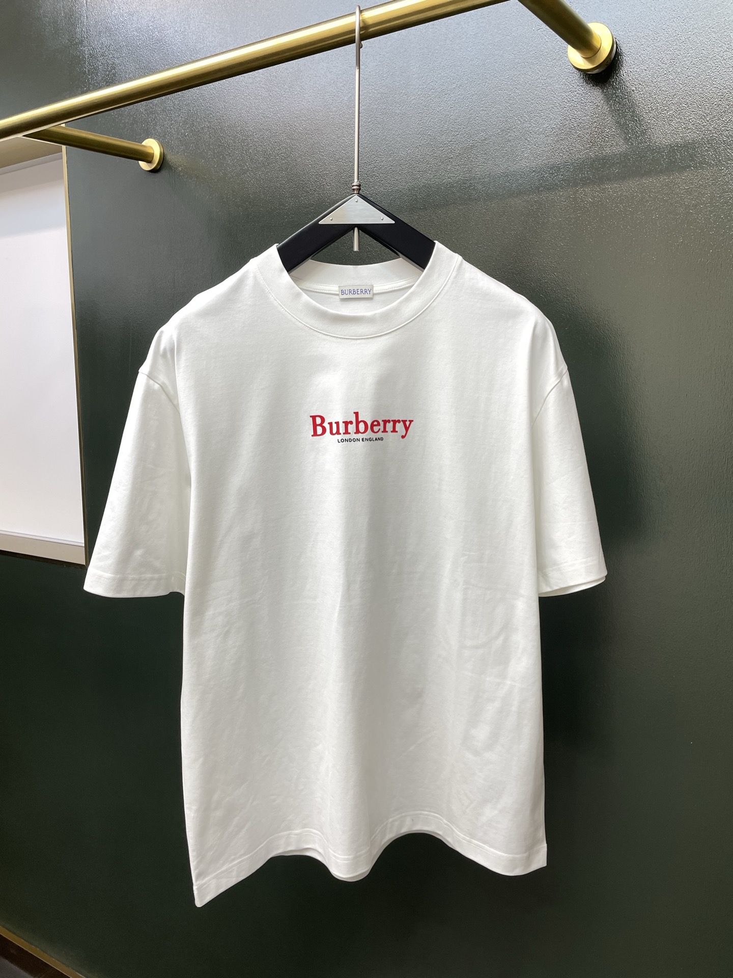 Burberry巴宝莉💥砸锅卖铁都要上的新款新款原单男士休闲短袖 高端定制 高端版本 时尚百搭爆款⚠️⚠️✨✨进口面料 