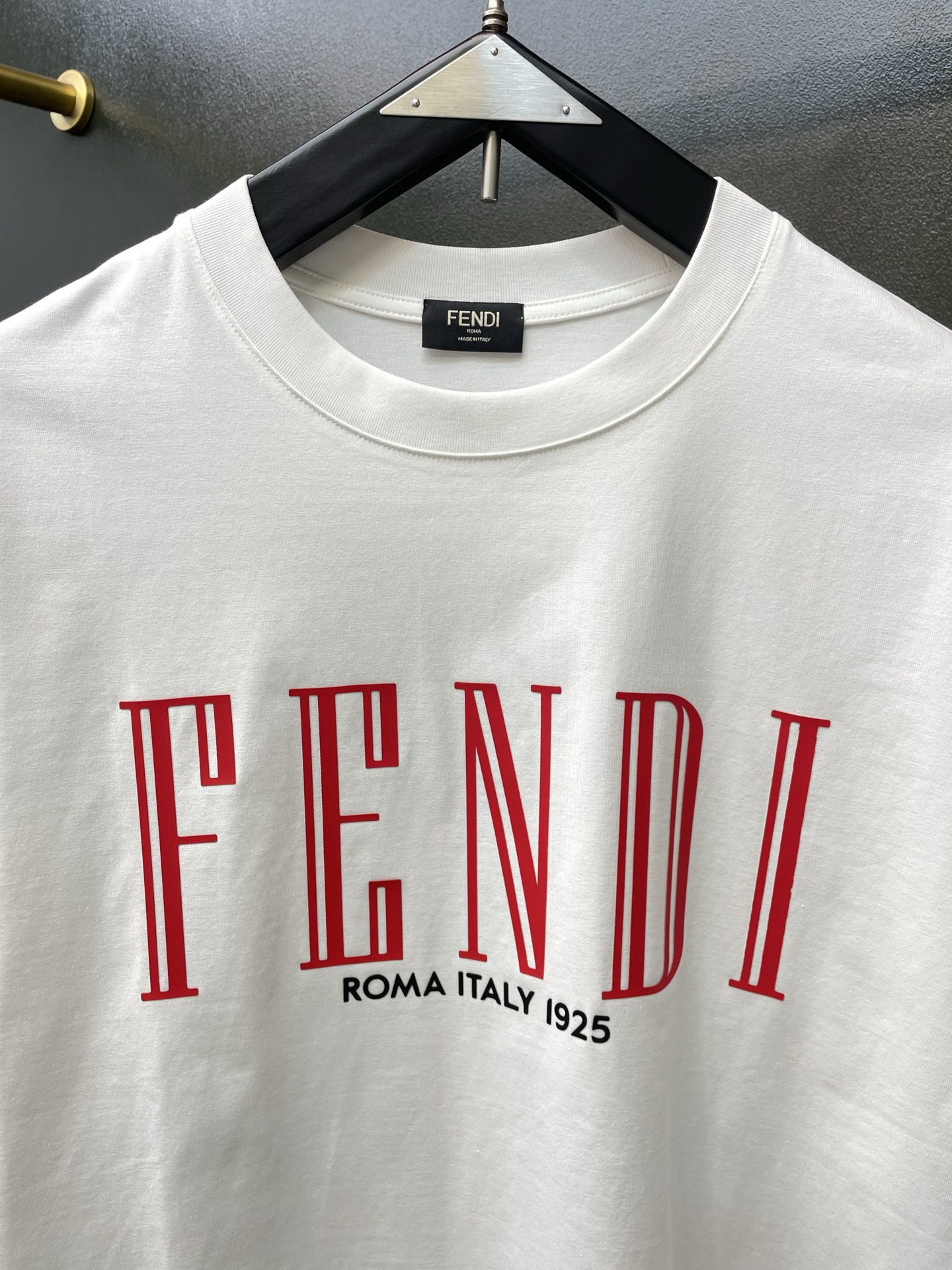 FENDI芬迪💥砸锅卖铁都要上的新款新款原单男士休闲短袖 高端定制 高端版本 时尚百搭爆款⚠️⚠️✨✨进口面料 手感超柔