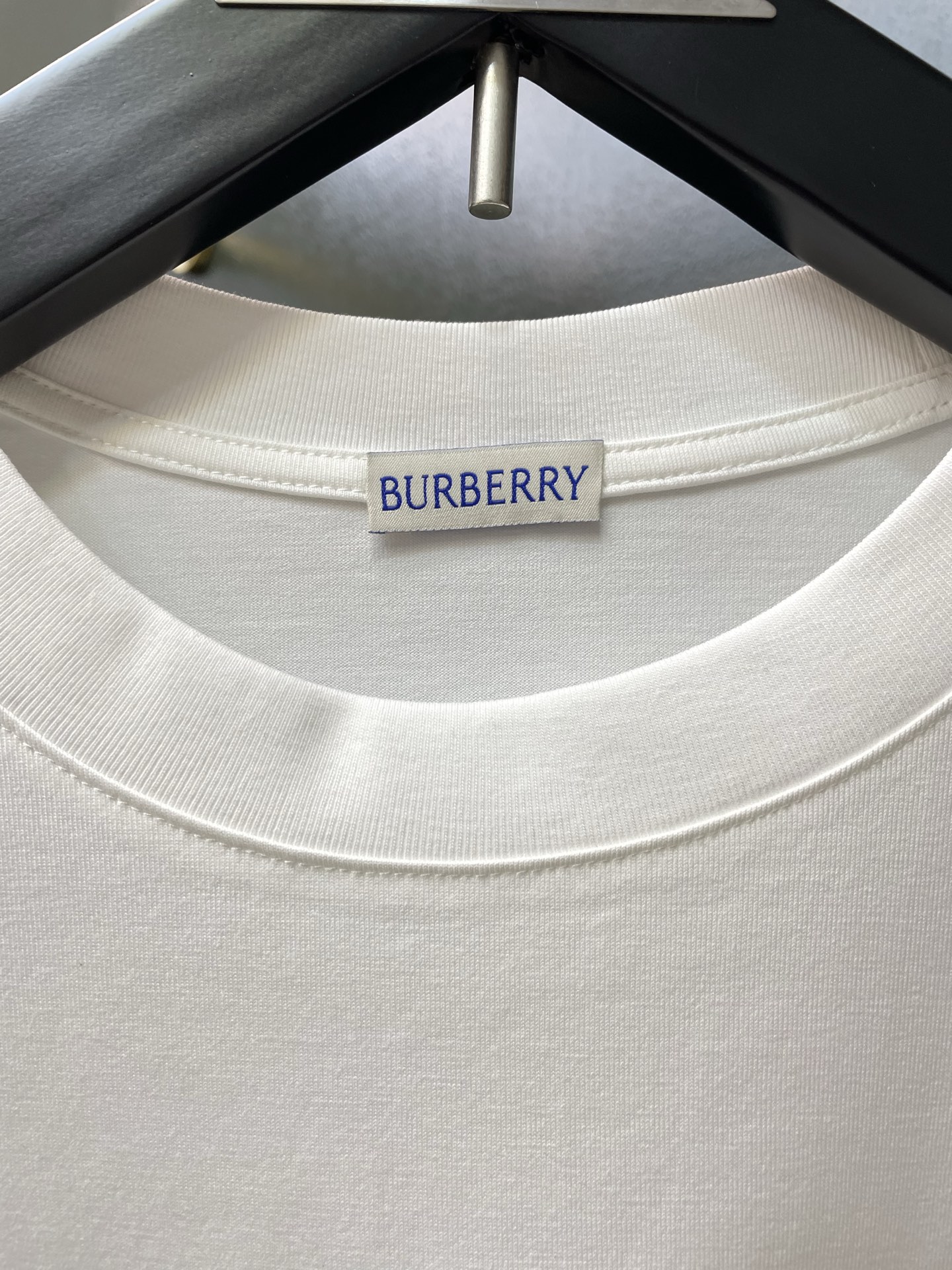 Burberry巴宝莉💥砸锅卖铁都要上的新款新款原单男士休闲短袖 高端定制 高端版本 时尚百搭爆款⚠️⚠️✨✨进口面料 