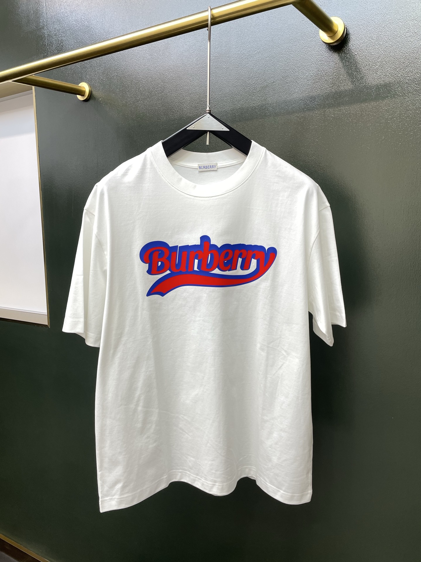 Burberry巴宝莉💥砸锅卖铁都要上的新款新款原单男士休闲短袖 高端定制 高端版本 时尚百搭爆款⚠️⚠️✨✨进口面料 