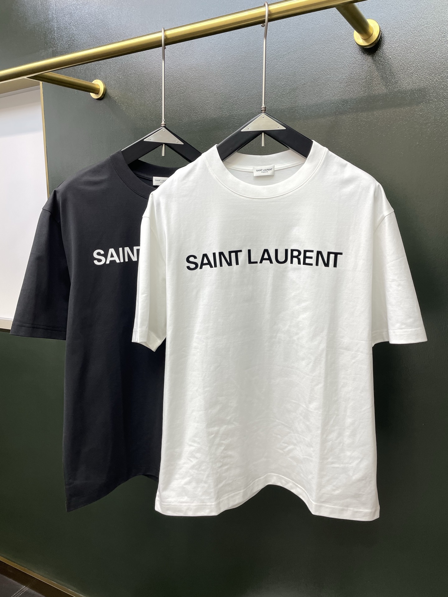 SAINT Laurent圣罗兰💥砸锅卖铁都要上的新款新款原单男士休闲短袖 高端定制 高端版本 时尚百搭爆款⚠️⚠️✨✨