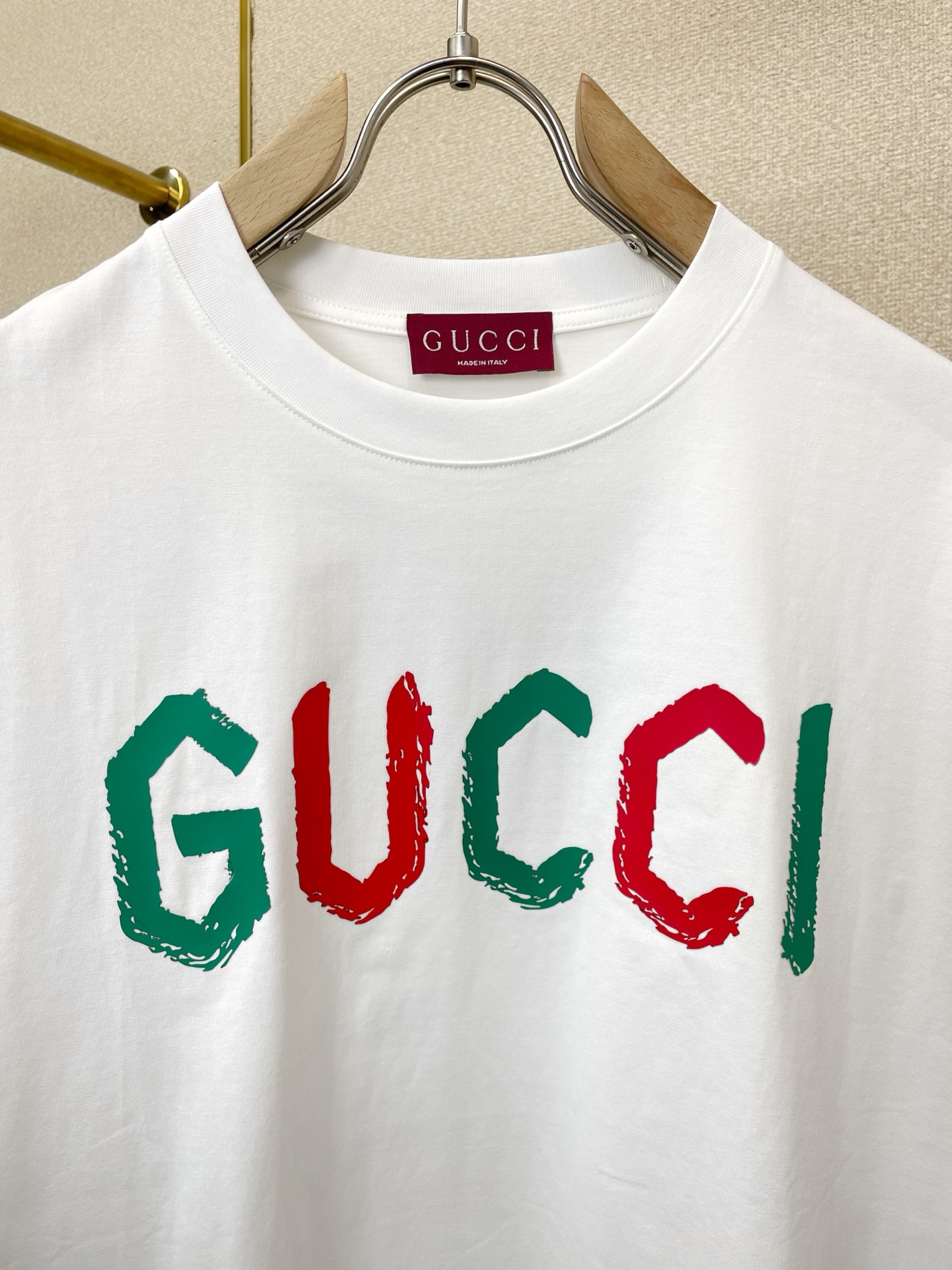 Gucci古驰💥砸锅卖铁都要上的新款新款原单男士休闲短袖 高端定制 高端版本 时尚百搭爆款⚠️⚠️✨✨进口面料 手感超柔