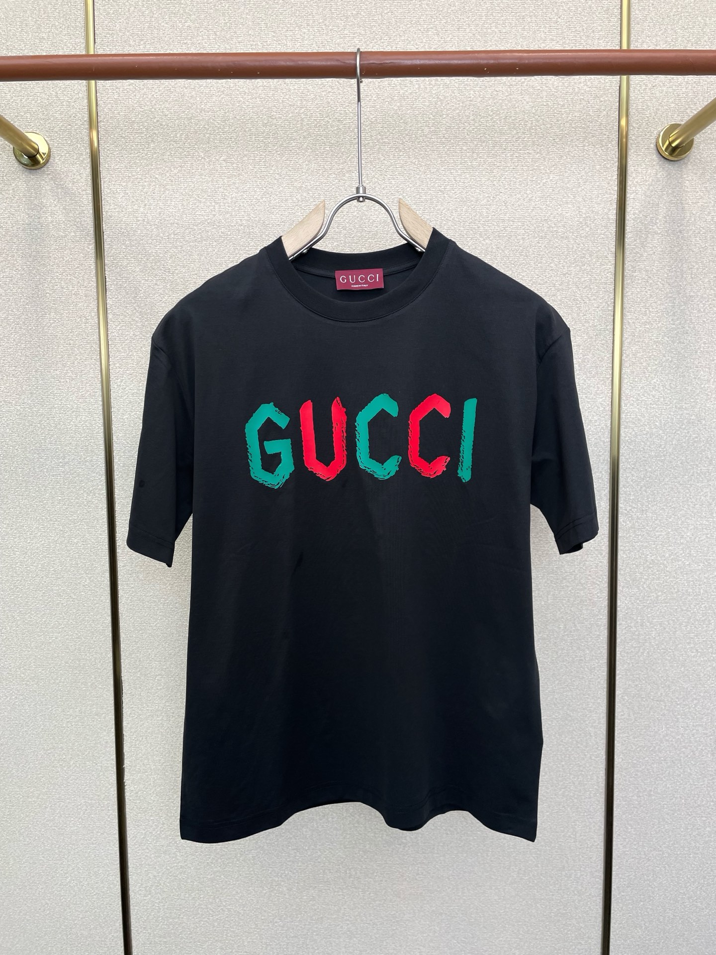 Gucci古驰💥砸锅卖铁都要上的新款新款原单男士休闲短袖 高端定制 高端版本 时尚百搭爆款⚠️⚠️✨✨进口面料 手感超柔