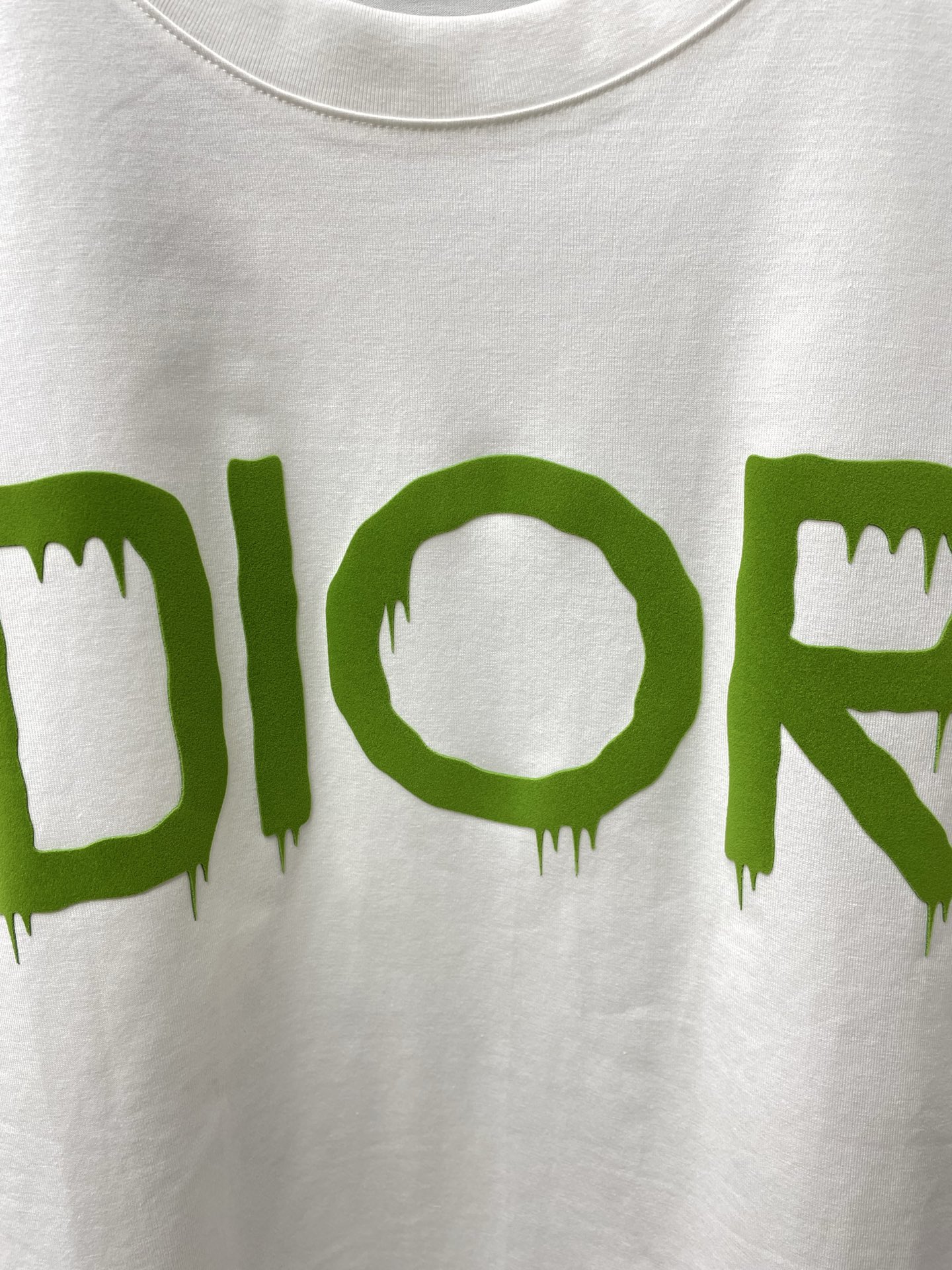 Dior迪奥💥砸锅卖铁都要上的新款新款原单男士休闲短袖 高端定制 高端版本 时尚百搭爆款⚠️⚠️✨✨进口面料 手感超柔软