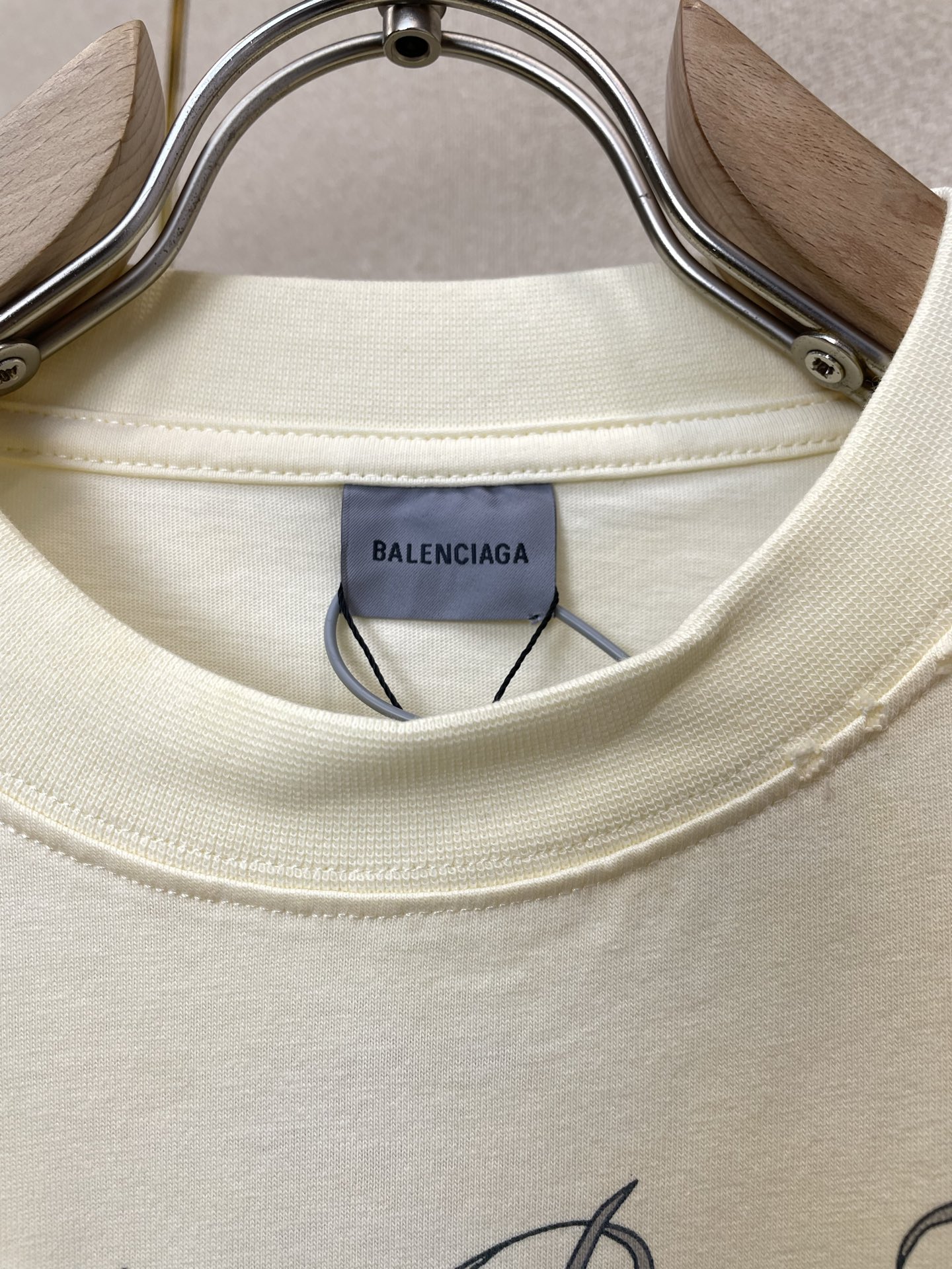 Balenciaga巴黎世家💥砸锅卖铁都要上的新款新款原单男士休闲提花短袖 高端定制 高端版本 时尚百搭爆款⚠️⚠️✨✨