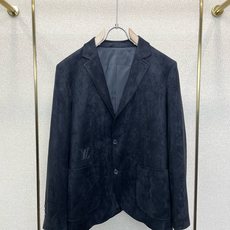 Louis Vuitton路易威登💥砸锅卖铁都要上的新款新款原单男士休闲西服外套 高端定制 高端版本 时尚百搭爆款⚠️⚠ Louis Vuitton路易威登💥砸锅卖铁都要上的新款新款原单男士休闲西服外套 高端定制 高端版本 时尚百搭爆款⚠️⚠