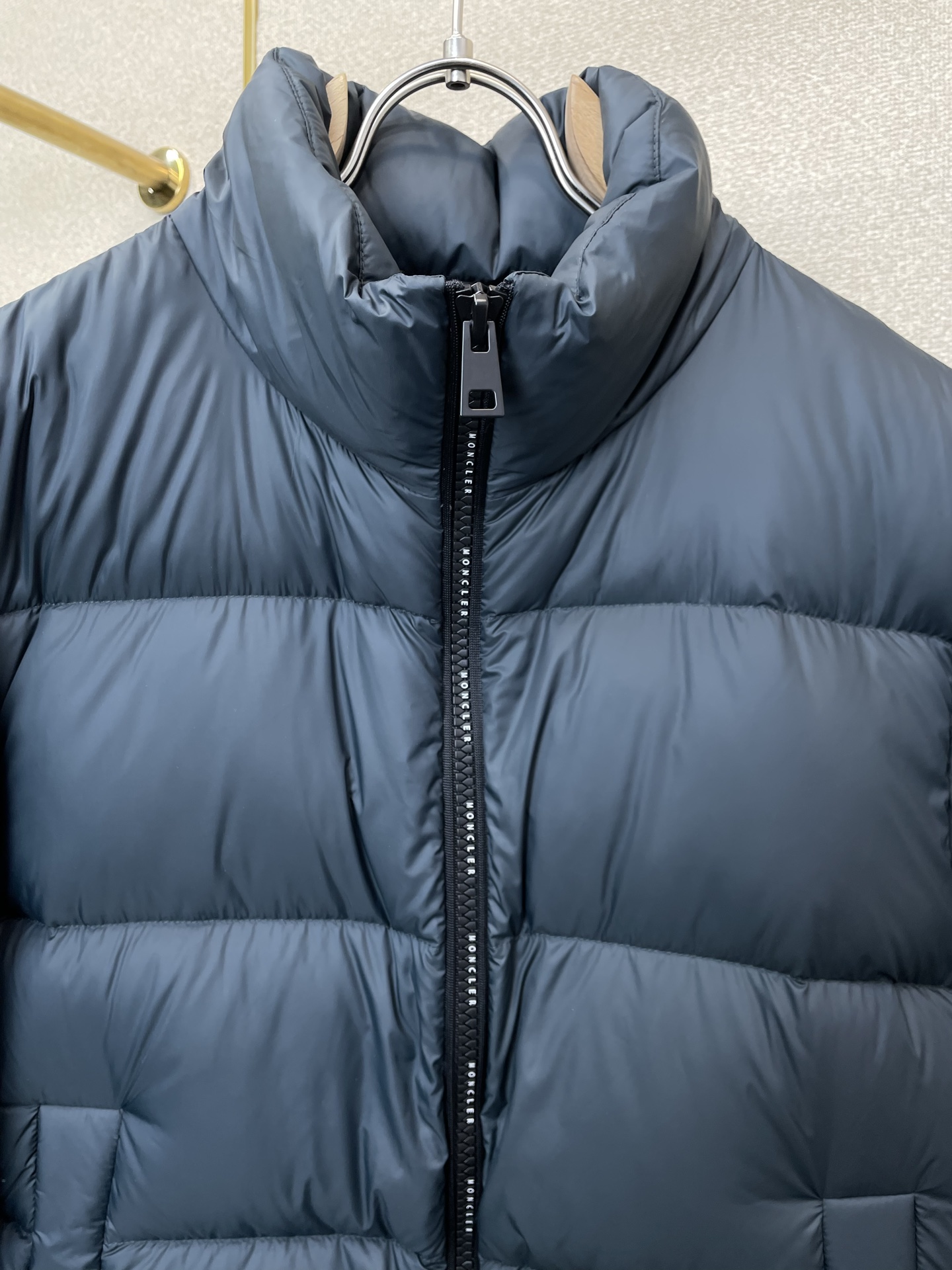 羽绒服-Moncler蒙口💥砸锅卖铁都要上的新款新款原单男士休闲立领轻薄羽绒服 高端定制 高端版本 时尚百搭爆款⚠️⚠️