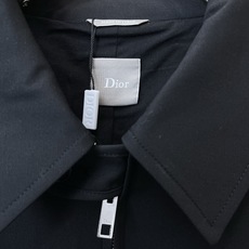 Dior迪奥💥砸锅卖铁都要上的新款最新时尚夹克 经典设计与颜值爆棚的外套 品质更是无法挑剔品控可以直接入手,不容过错的高 Dior迪奥💥砸锅卖铁都要上的新款最新时尚夹克 经典设计与颜值爆棚的外套 品质更是无法挑剔品控可以直接入手,不容过错的高
