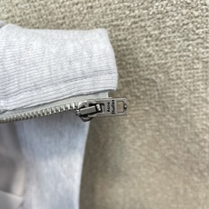 Acne Studios💥砸锅卖铁都要上的新款最新时尚立领外套 经典设计与颜值爆棚的外套 品质更是无法挑剔品控可以直接入 Acne Studios💥砸锅卖铁都要上的新款最新时尚立领外套 经典设计与颜值爆棚的外套 品质更是无法挑剔品控可以直接入