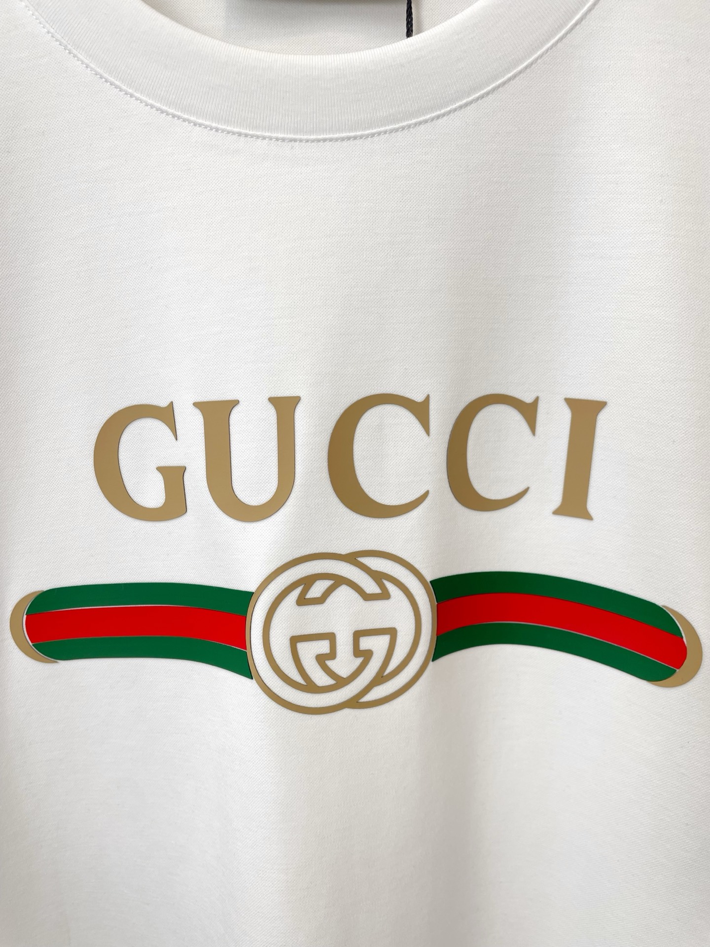 Gucci古驰💥砸锅卖铁都要上的新款新款原单男士休闲短袖 高端定制 高端版本 时尚百搭爆款⚠️⚠️✨✨进口面料 手感超柔
