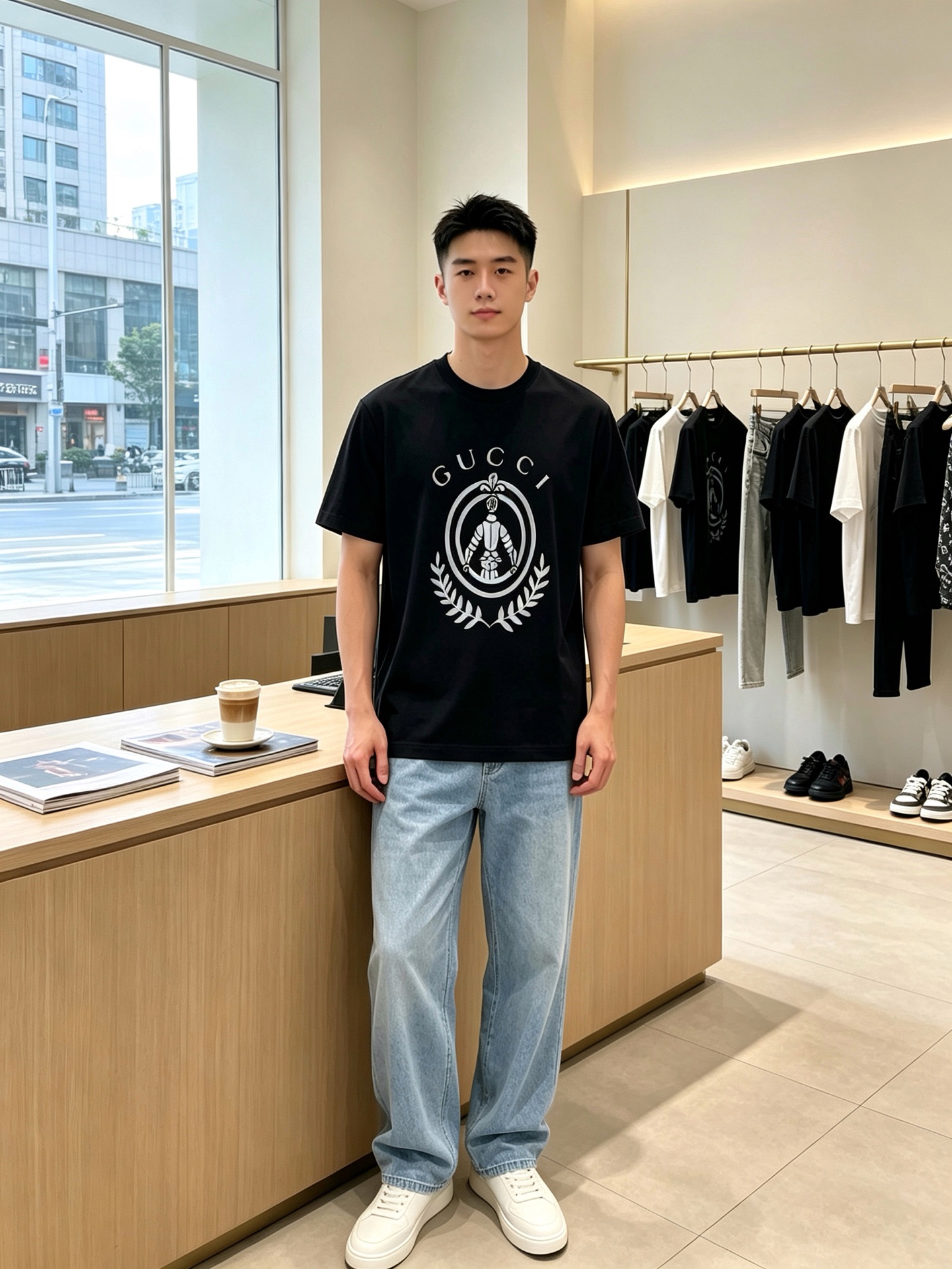 Gucci古驰💥砸锅卖铁都要上的新款新款原单男士休闲短袖 高端定制 高端版本 时尚百搭爆款⚠️⚠️✨✨进口面料 手感超柔