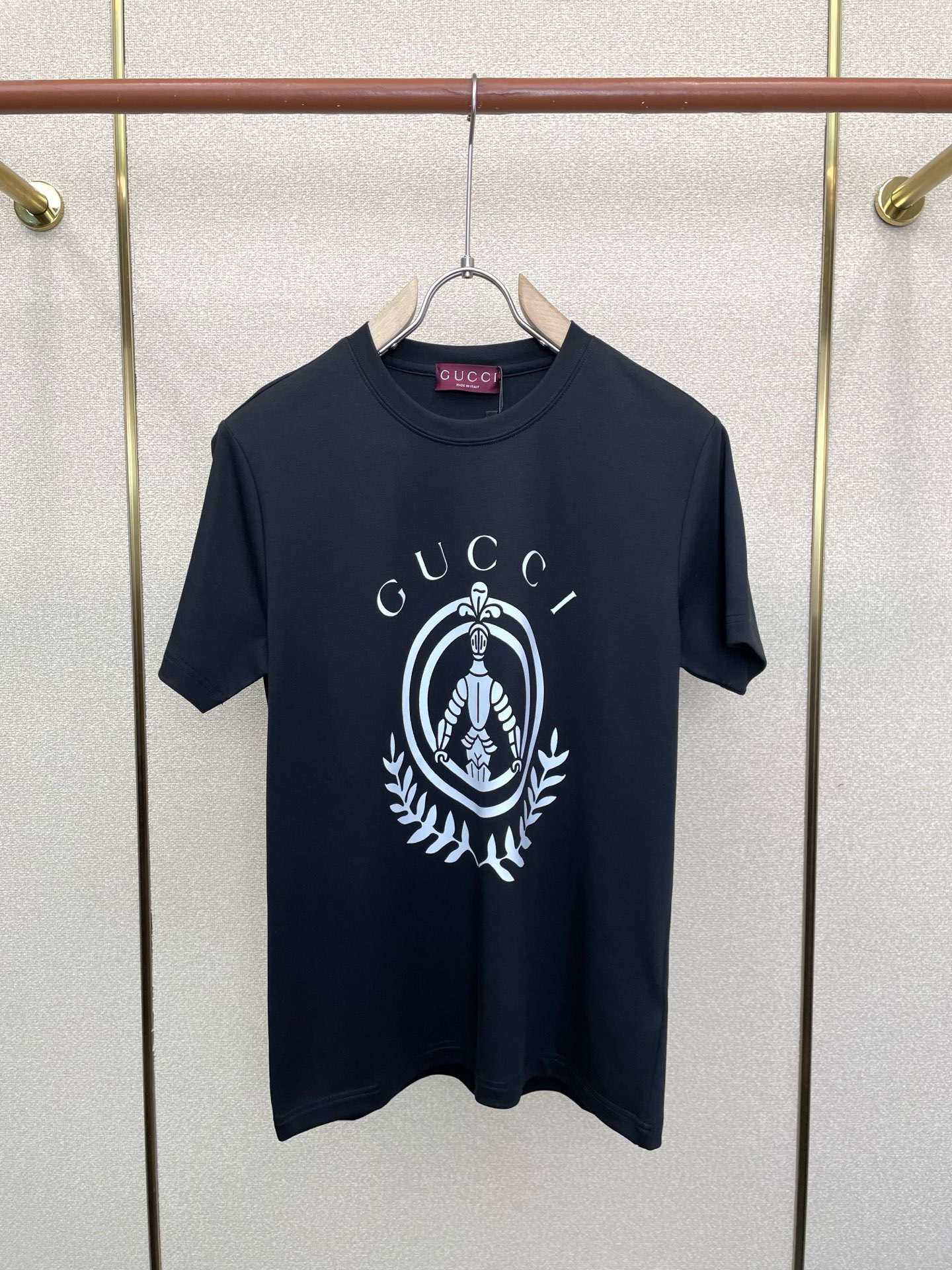 Gucci古驰💥砸锅卖铁都要上的新款新款原单男士休闲短袖 高端定制 高端版本 时尚百搭爆款⚠️⚠️✨✨进口面料 手感超柔