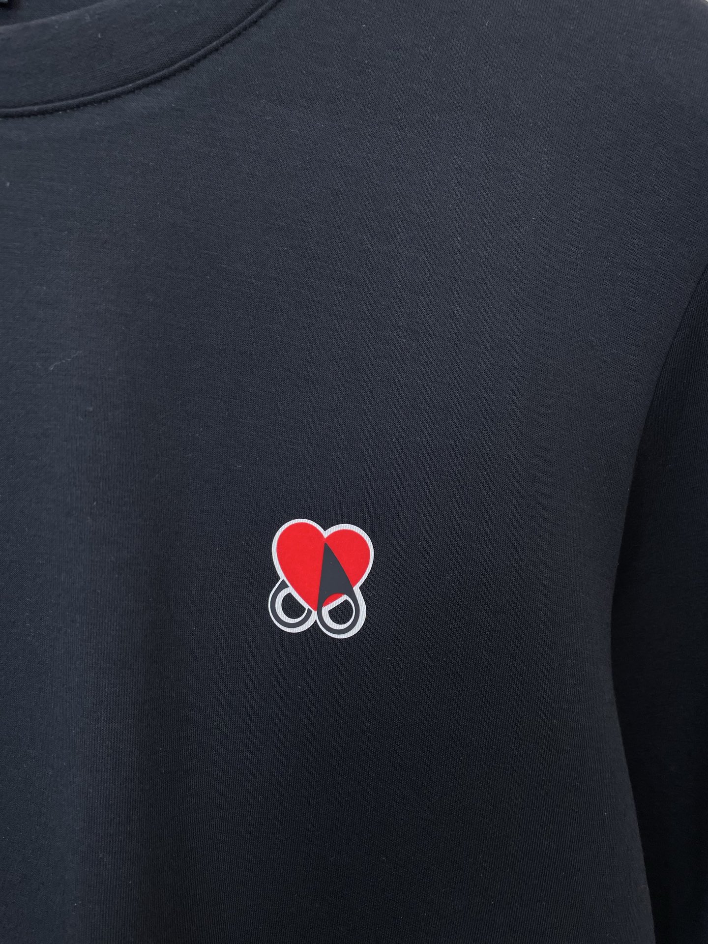 Moose Knuckles小剪刀💥砸锅卖铁都要上的新款新款原单男士休闲套头长袖 高端定制 高端版本 时尚百搭爆款⚠️⚠