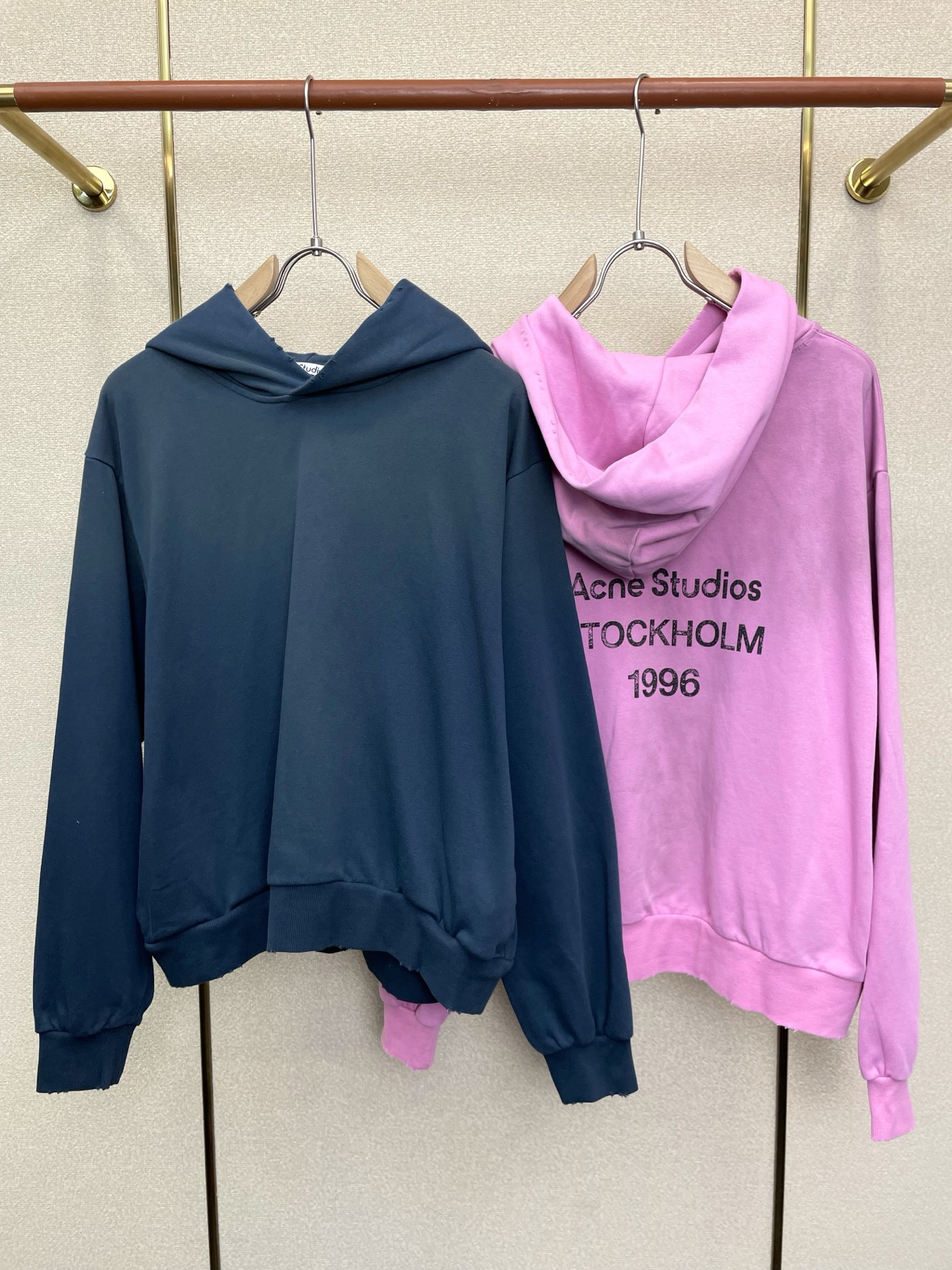 Acne Studios💥砸锅卖铁都要上的新款最新时尚连帽水洗做旧卫衣 经典设计感与颜值爆棚的外套，品质更是无法挑剔品控