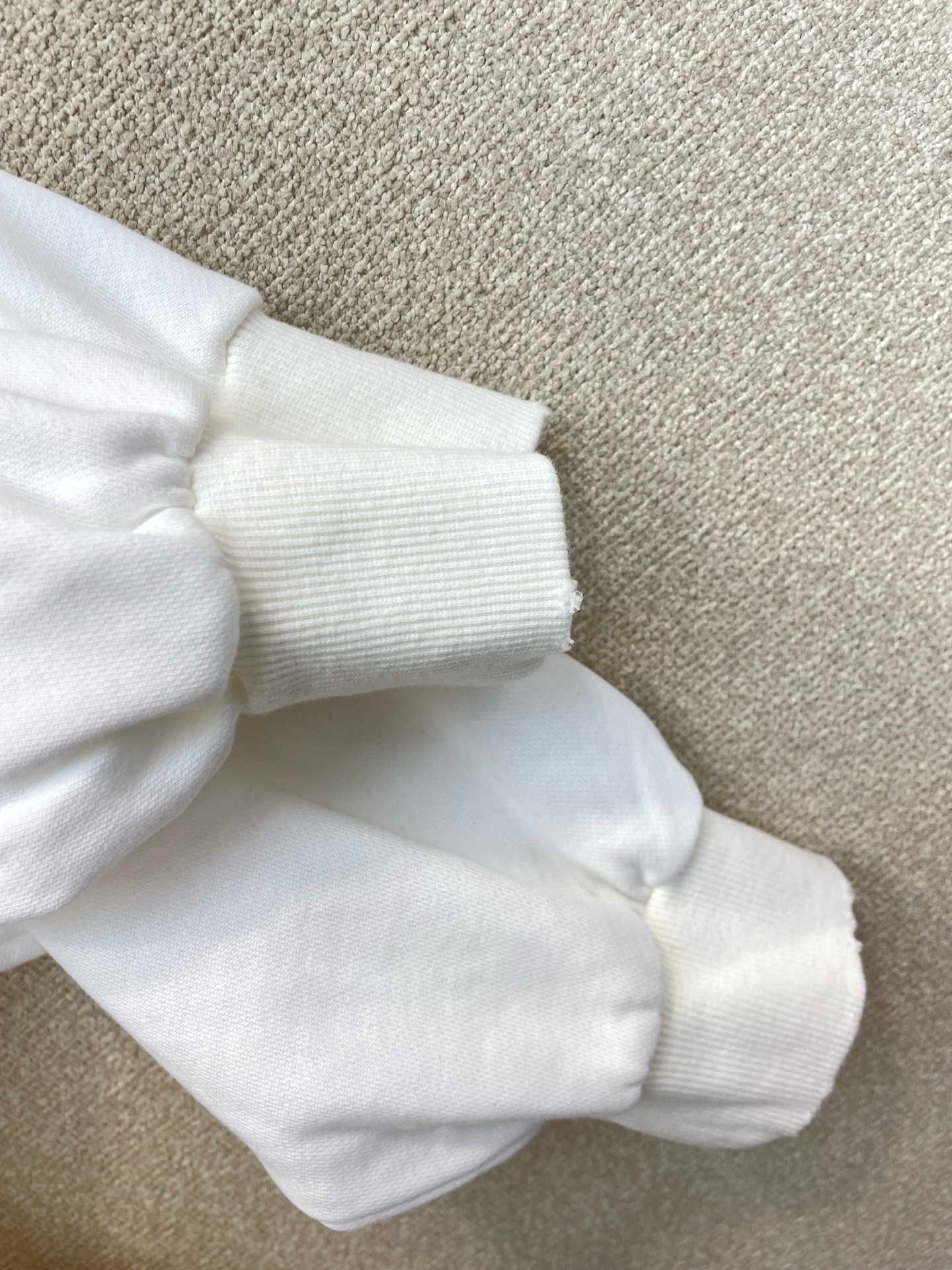 Acne Studios💥砸锅卖铁都要上的新款最新时尚连帽水洗做旧卫衣 经典设计感与颜值爆棚的外套，品质更是无法挑剔品控