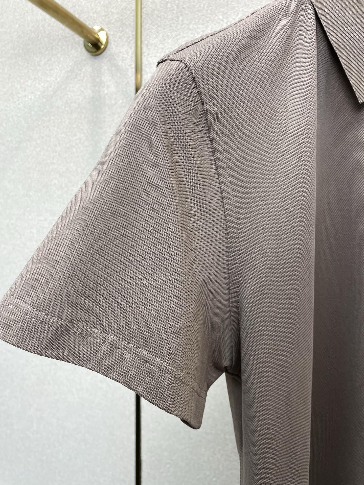Loro Piana-Loro Piana诺悠翩雅💥砸锅卖铁都要上的新款新款原单男士休闲短袖 高端定制 高端版本 时尚百