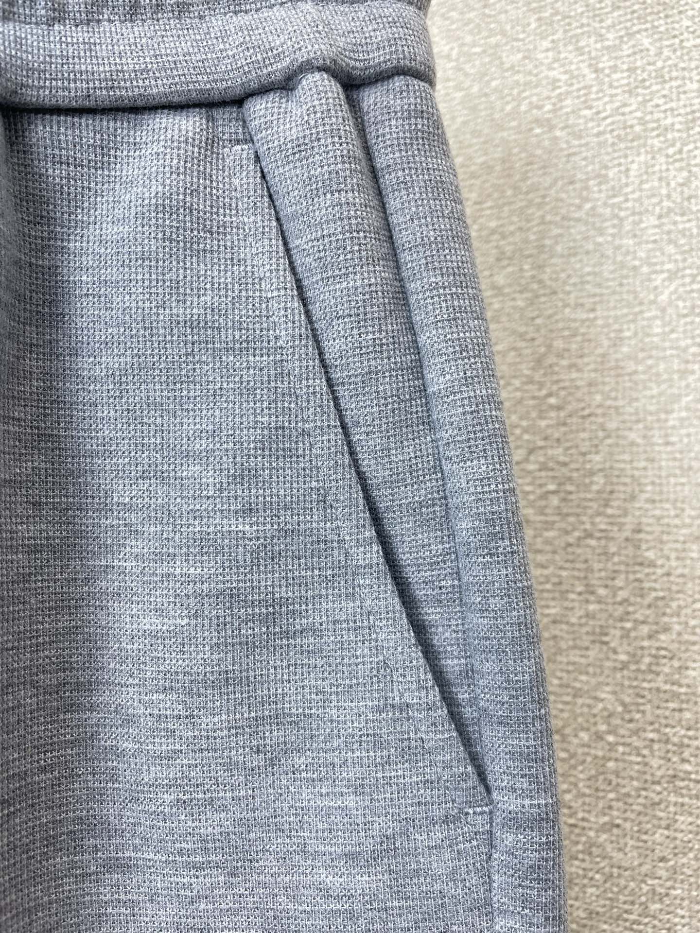 Moncler蒙口💥砸锅卖铁都要上的新款新款原单男士休闲短裤🩳高端定制 高端版本 时尚百搭爆款⚠️⚠️✨✨进口面料 手感