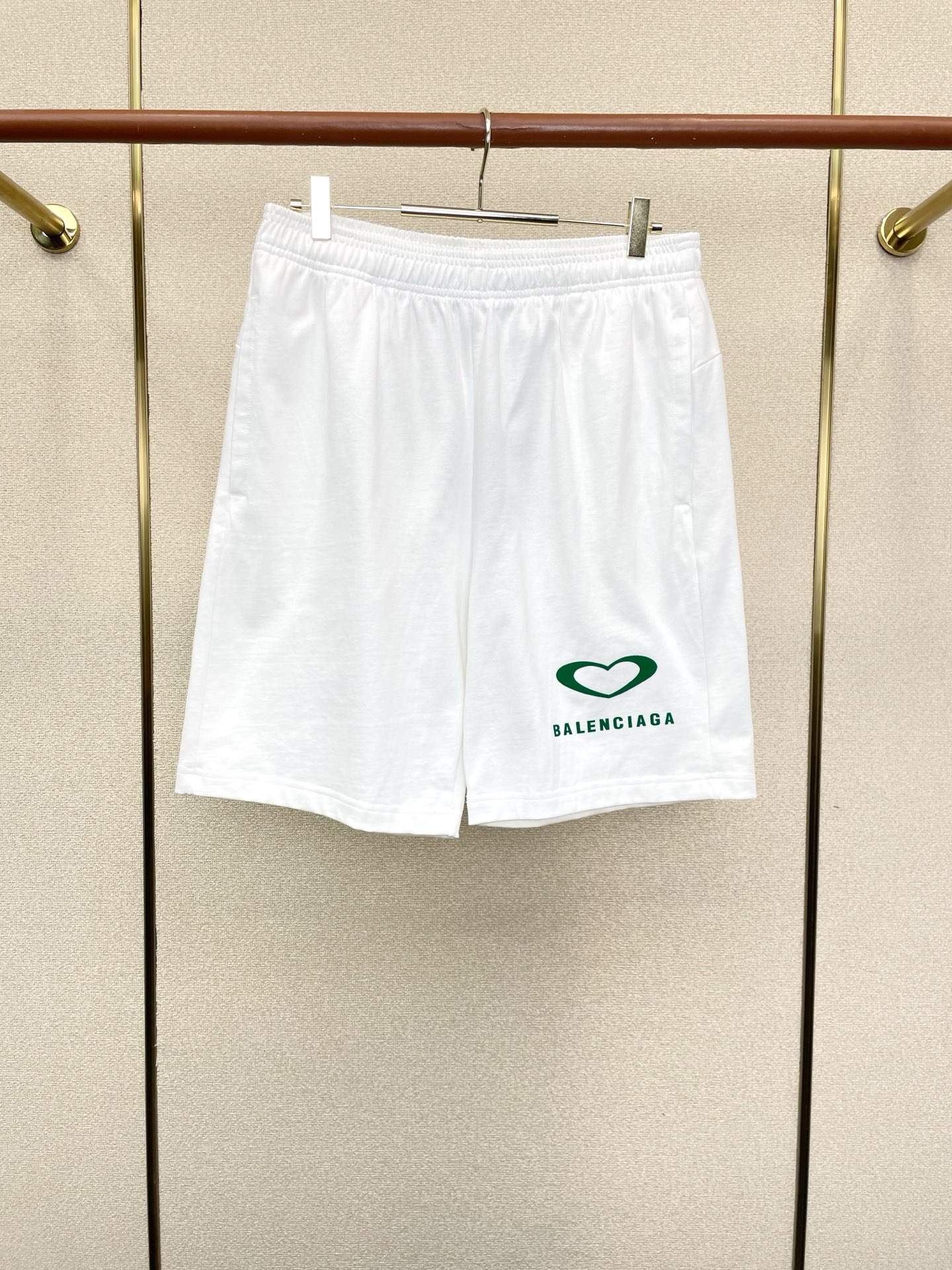 Balenciaga巴黎世家💥砸锅卖铁都要上的新款新款原单男士休闲短裤🩳高端定制 高端版本 时尚百搭爆款⚠️⚠️✨✨进口