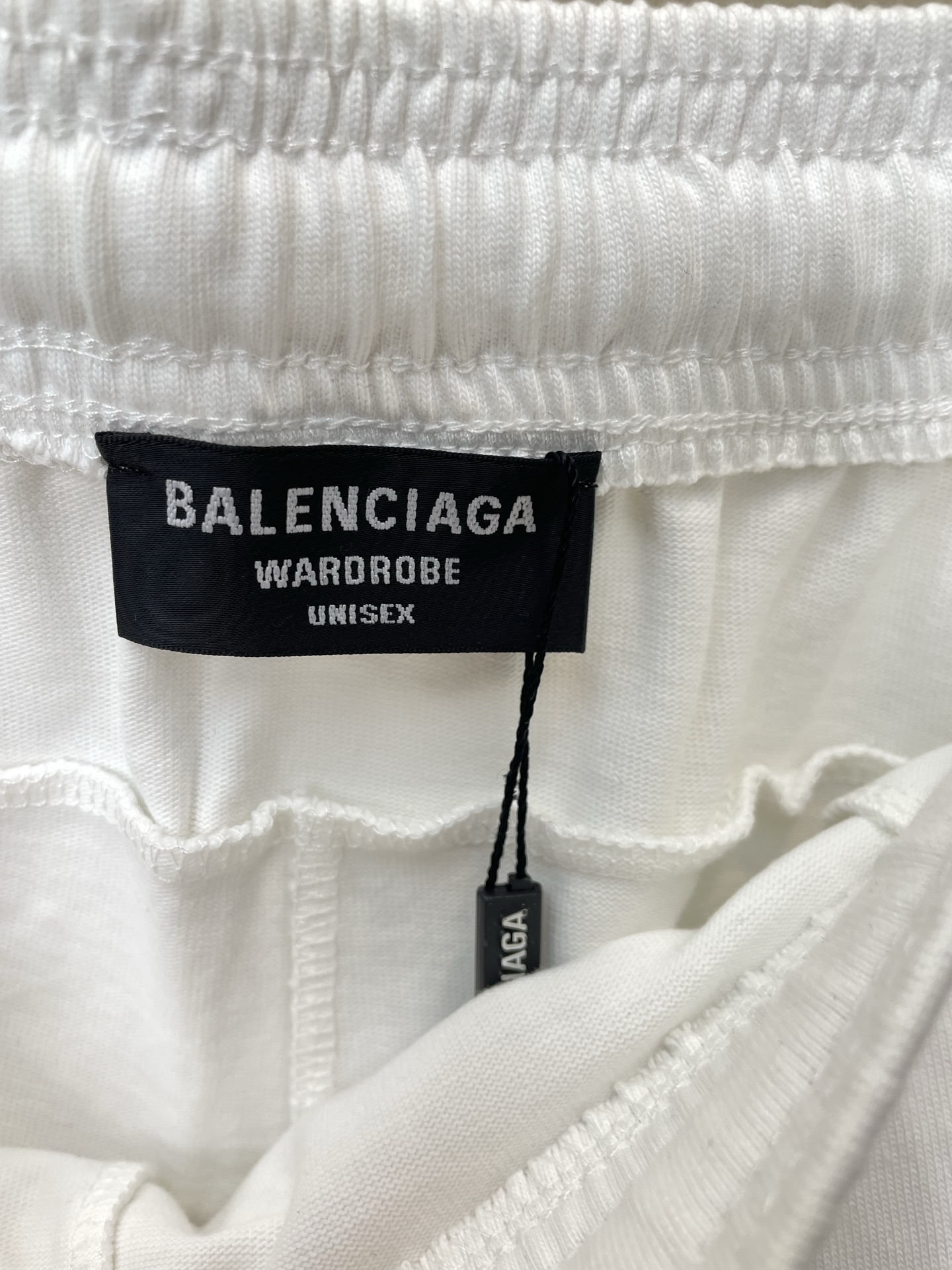 Balenciaga巴黎世家💥砸锅卖铁都要上的新款新款原单男士休闲短裤🩳高端定制 高端版本 时尚百搭爆款⚠️⚠️✨✨进口