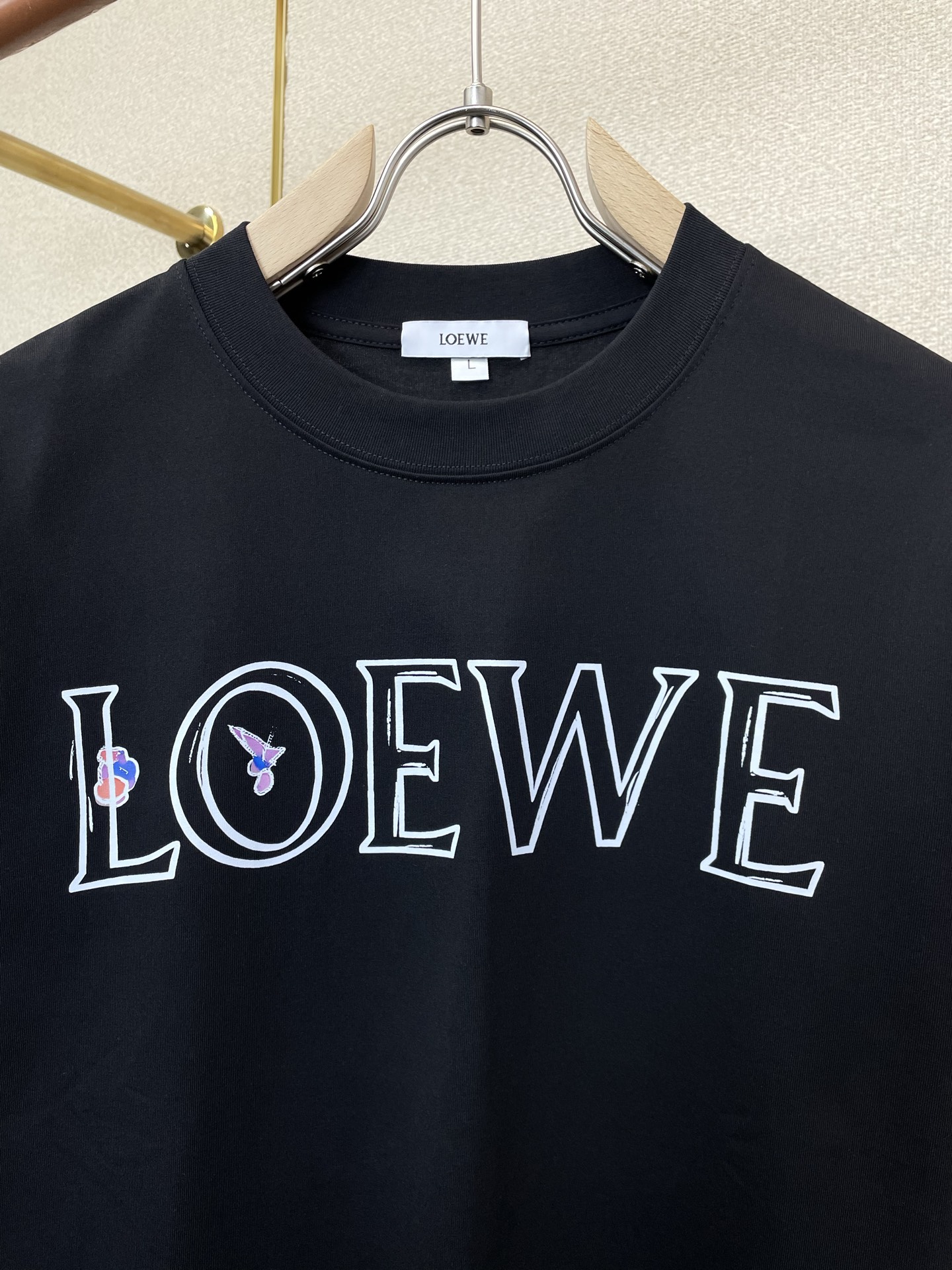 LOEWE罗意威💥砸锅卖铁都要上的新款新款原单男士休闲短袖 高端定制 高端版本 时尚百搭爆款⚠️⚠️✨✨进口面料 手感超