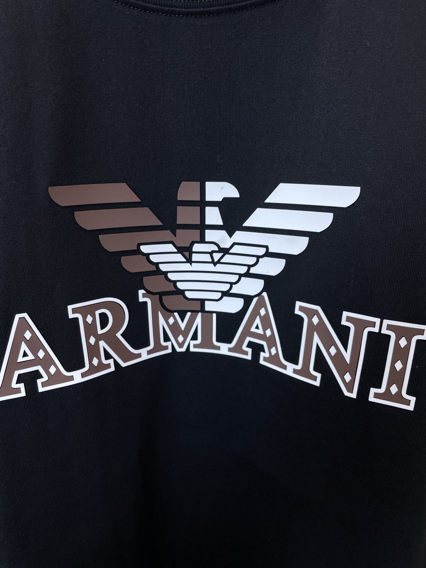 ARMANI阿玛尼💥独家专供新款原单男士休闲短袖 高端定制 高端版本 时尚百搭爆款⚠️⚠️✨✨进口面料 手感超柔软细腻 