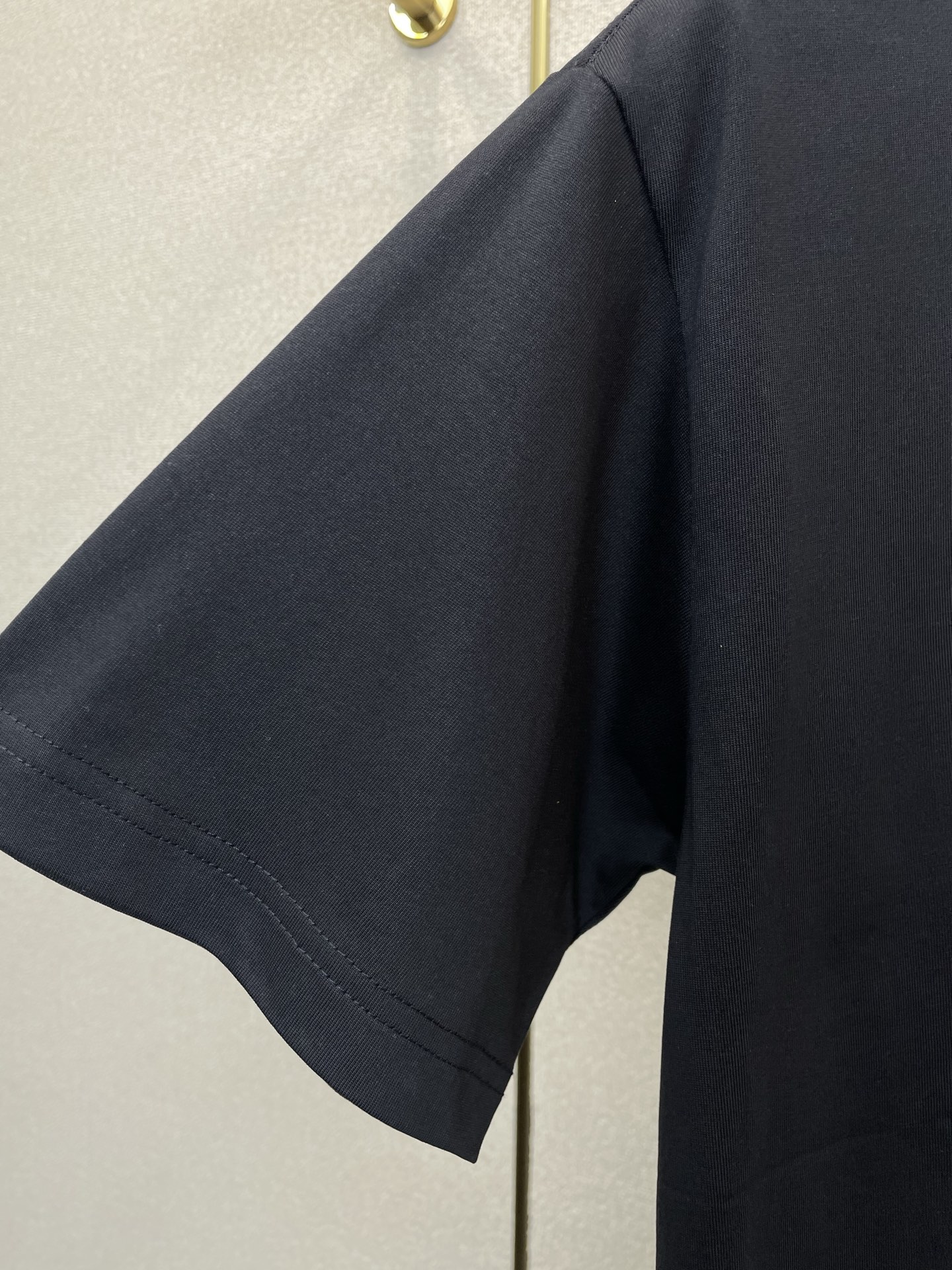 ARMANI阿玛尼💥独家专供新款原单男士休闲短袖 高端定制 高端版本 时尚百搭爆款⚠️⚠️✨✨进口面料 手感超柔软细腻 