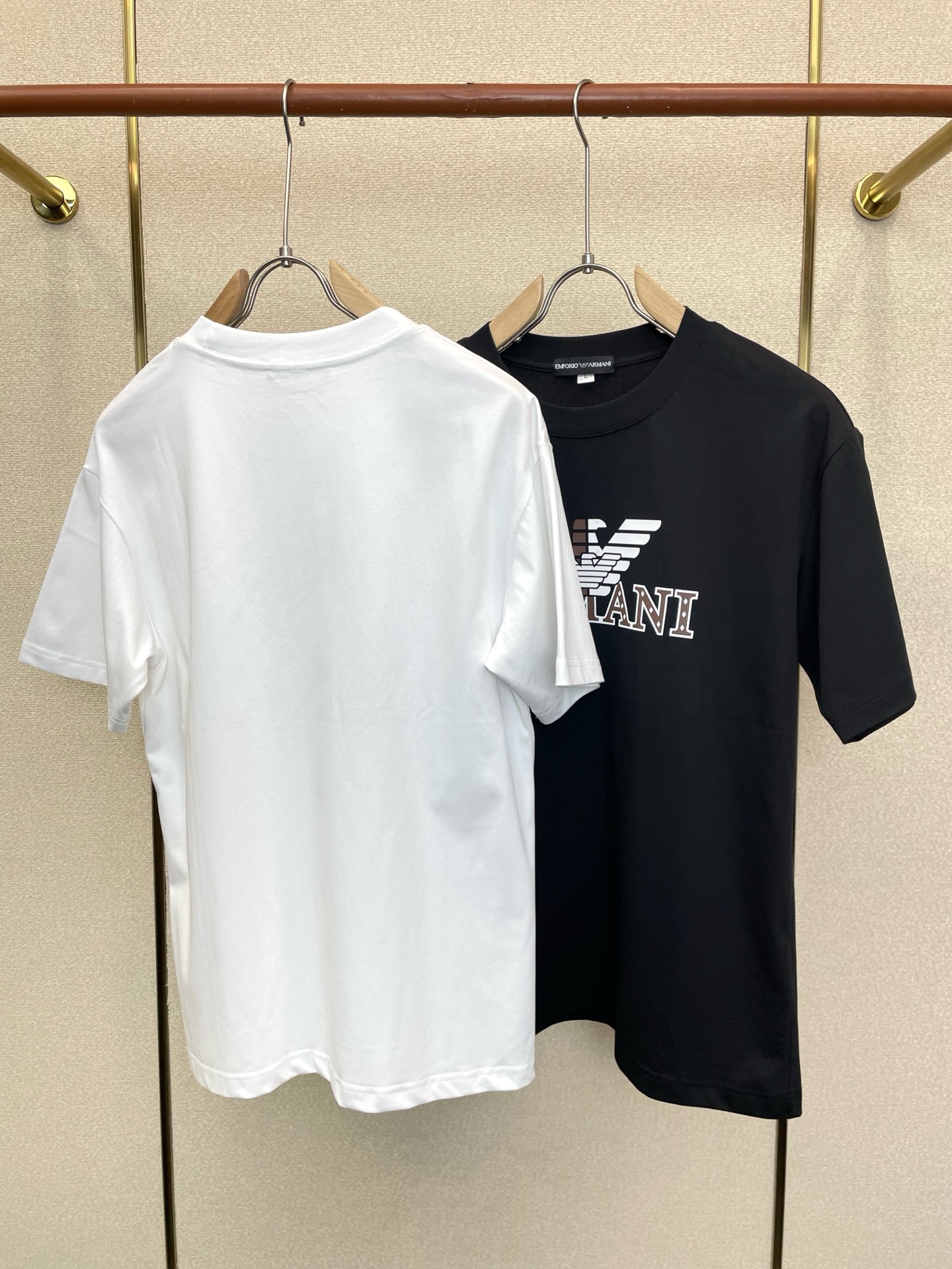 ARMANI阿玛尼💥独家专供新款原单男士休闲短袖 高端定制 高端版本 时尚百搭爆款⚠️⚠️✨✨进口面料 手感超柔软细腻 