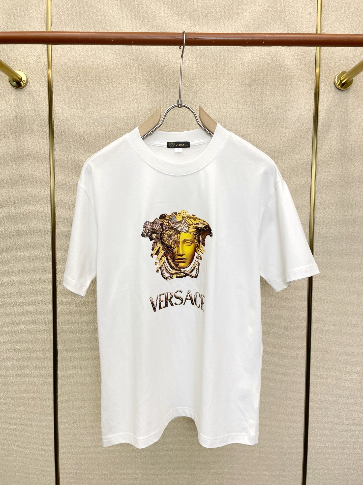 Versace范思哲💥砸锅卖铁都要上的新款新款原单男士休闲短袖 高端定制 高端版本 时尚百搭爆款⚠️⚠️✨✨进口面料 手
